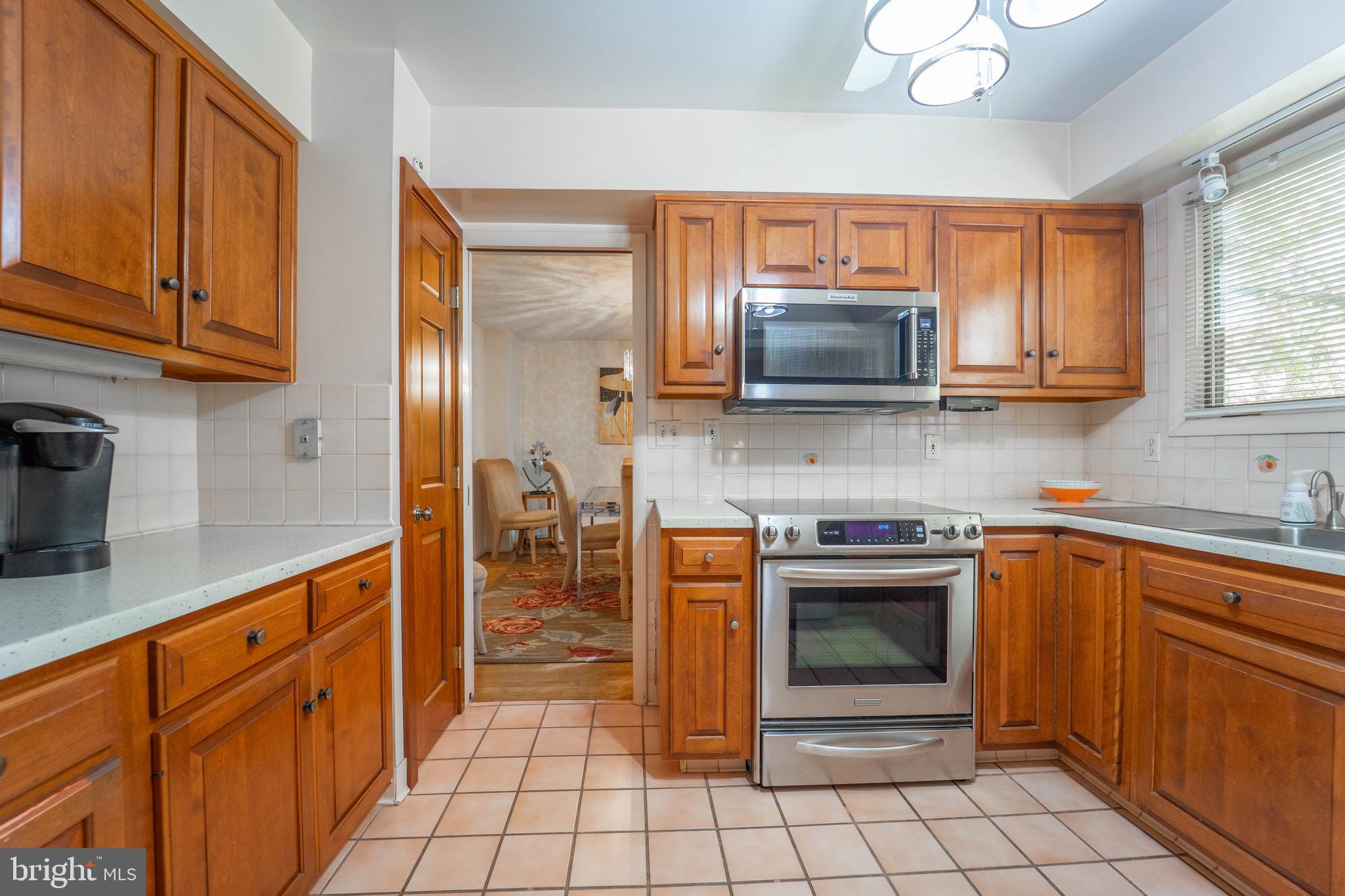 1737 POINT NO POINT DRIVE