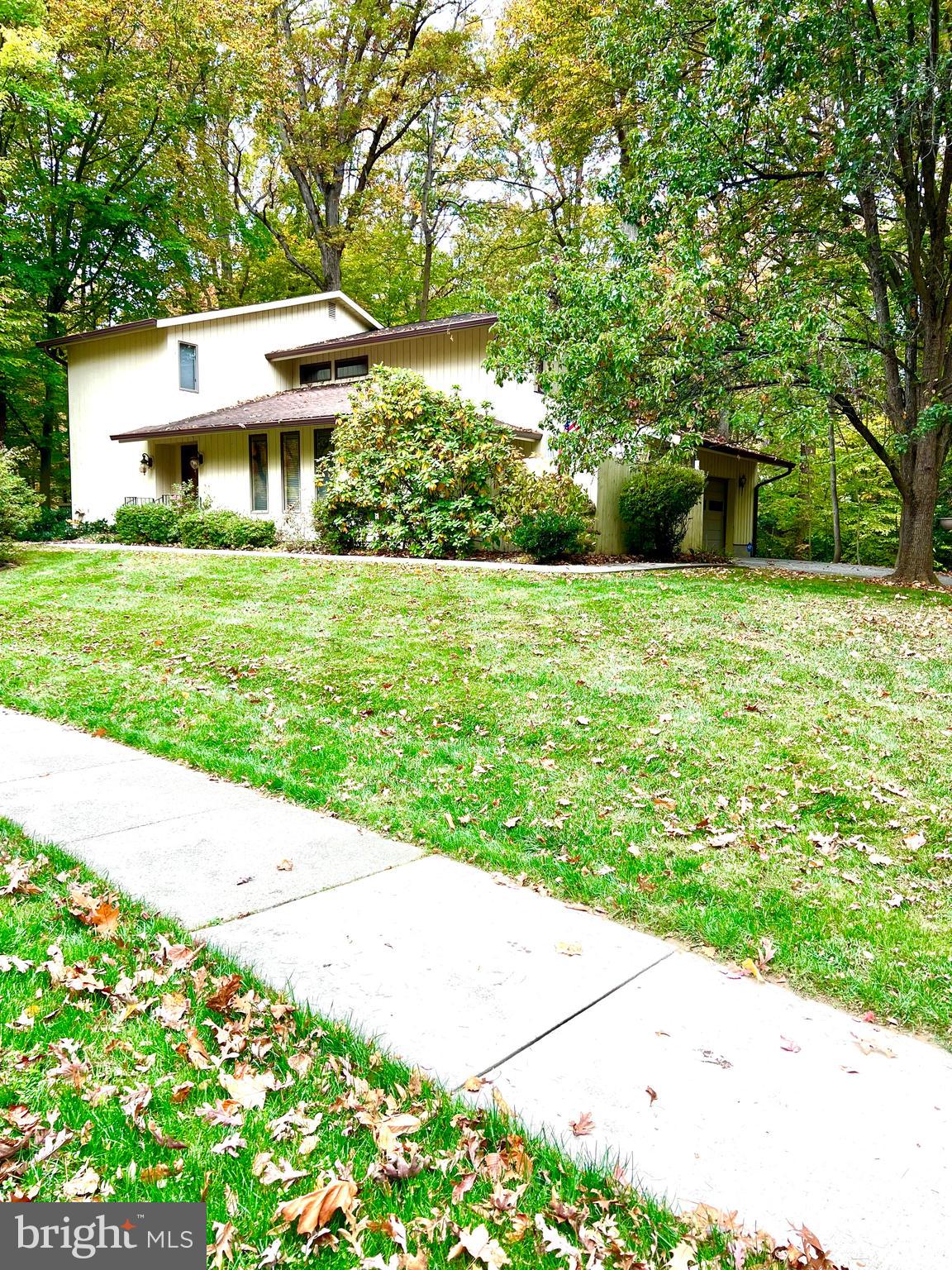 1737 POINT NO POINT DRIVE