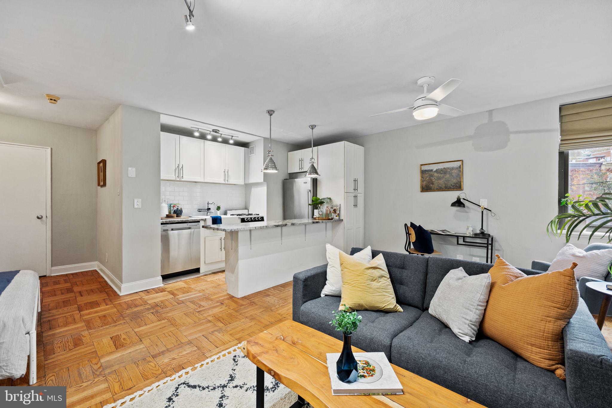 FAIRMOUNT - Residential