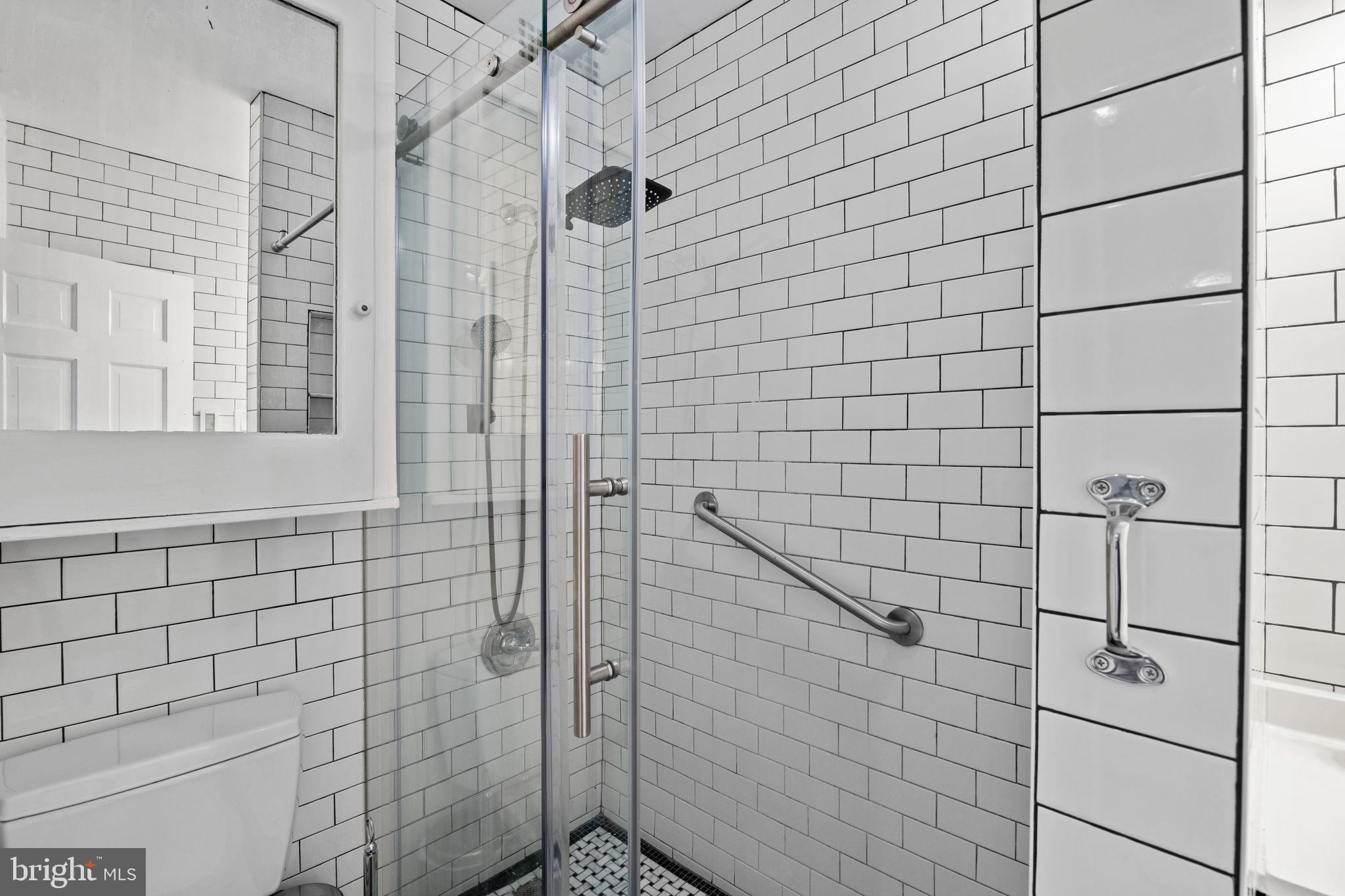 FAIRMOUNT - Residential