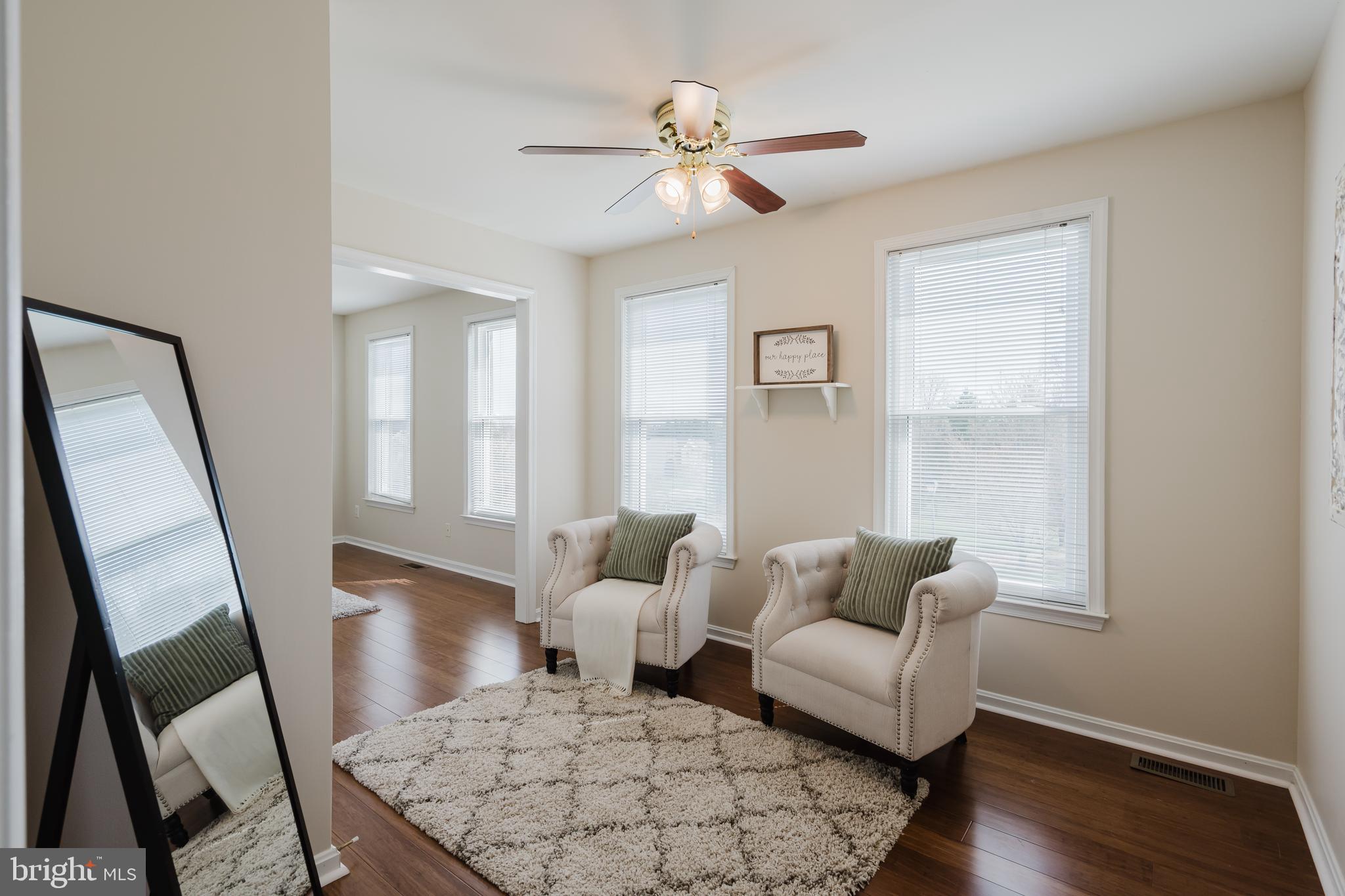 MIDDLE RUN CROSSIN - Residential