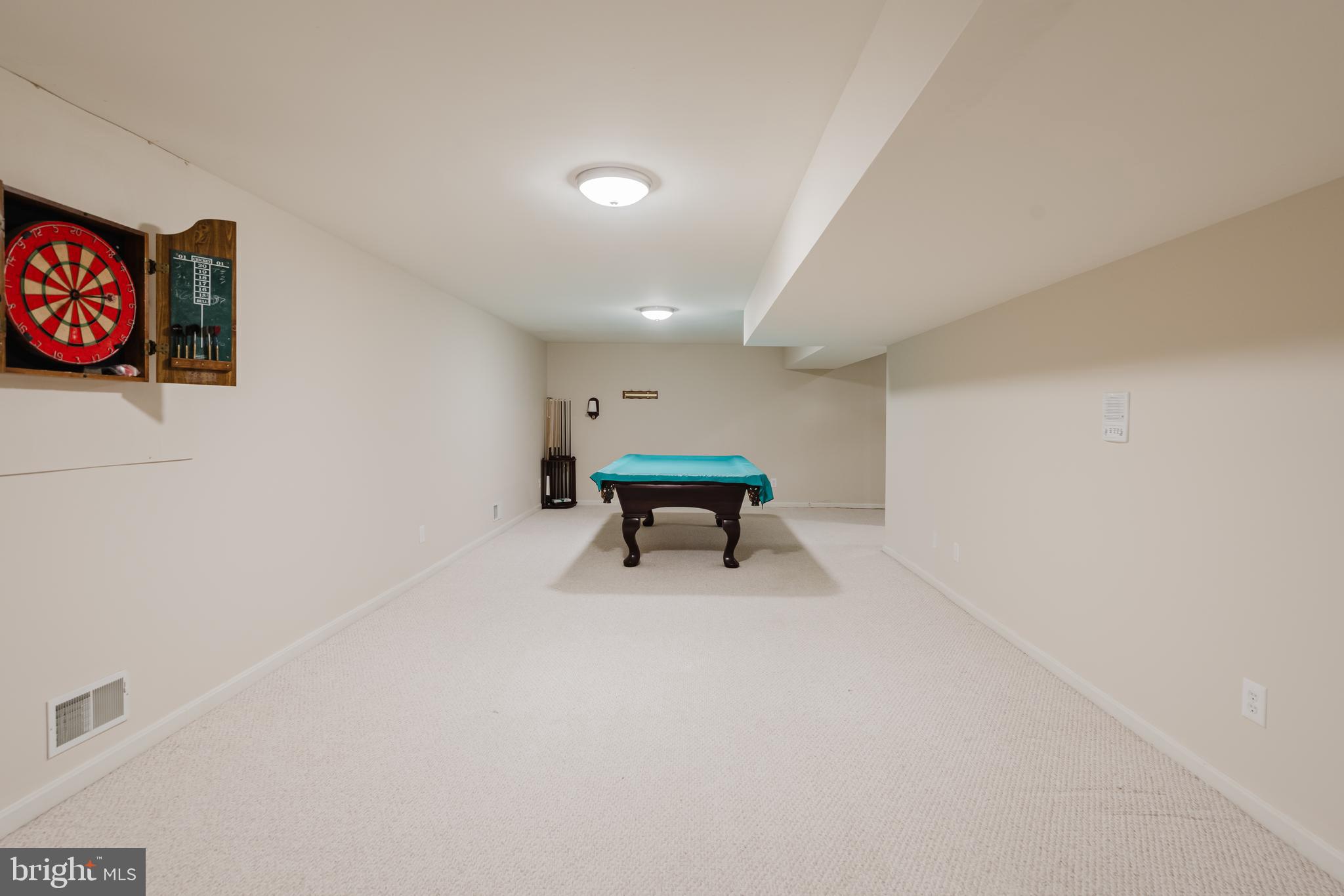 MIDDLE RUN CROSSIN - Residential