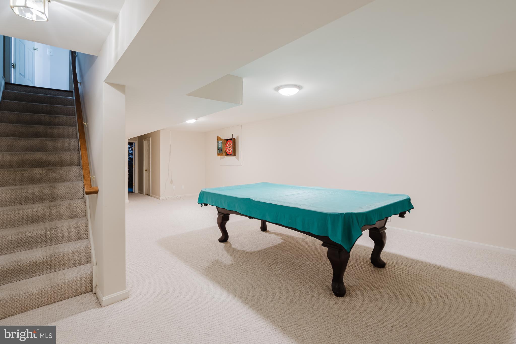 MIDDLE RUN CROSSIN - Residential