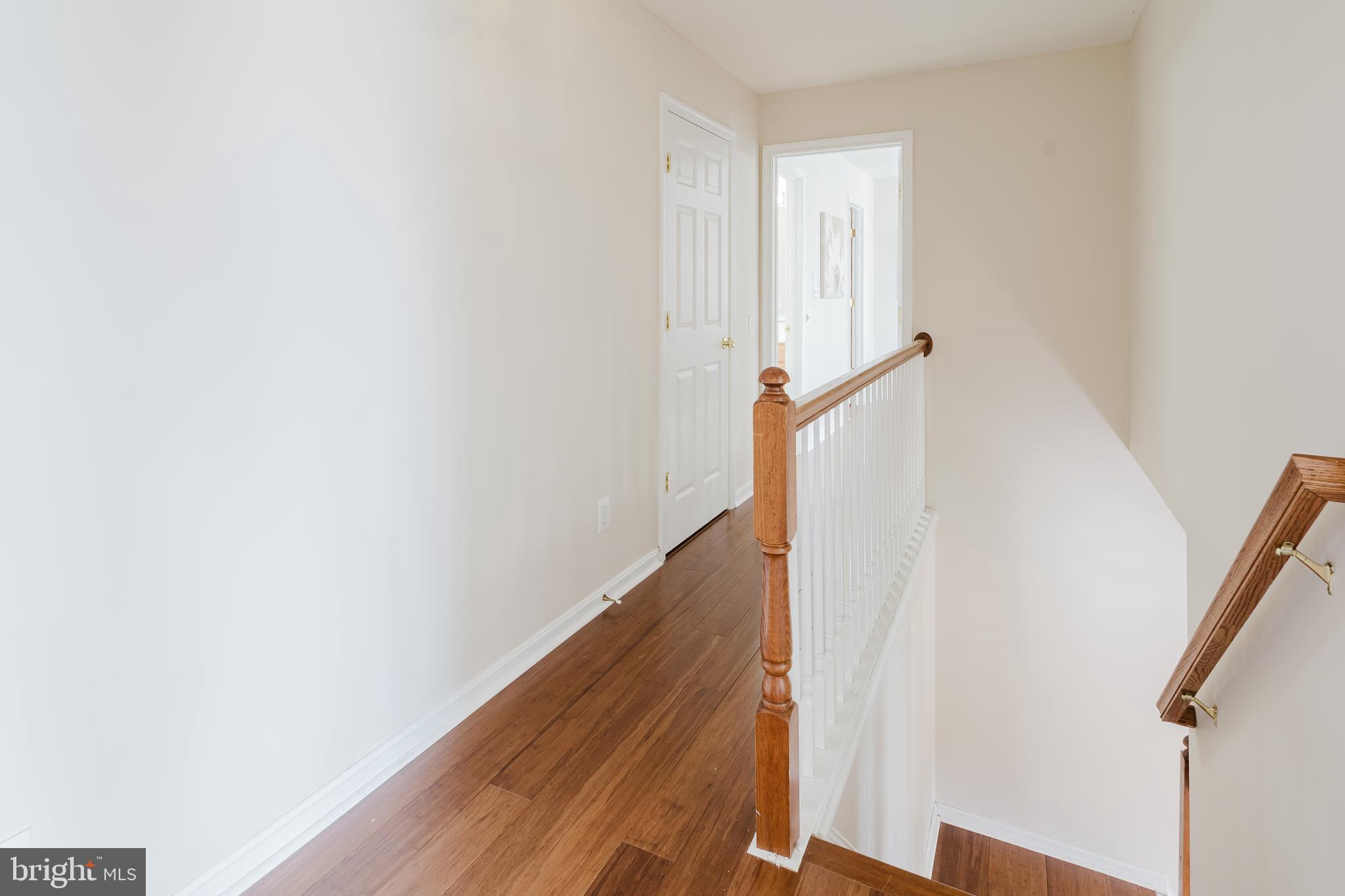 MIDDLE RUN CROSSIN - Residential