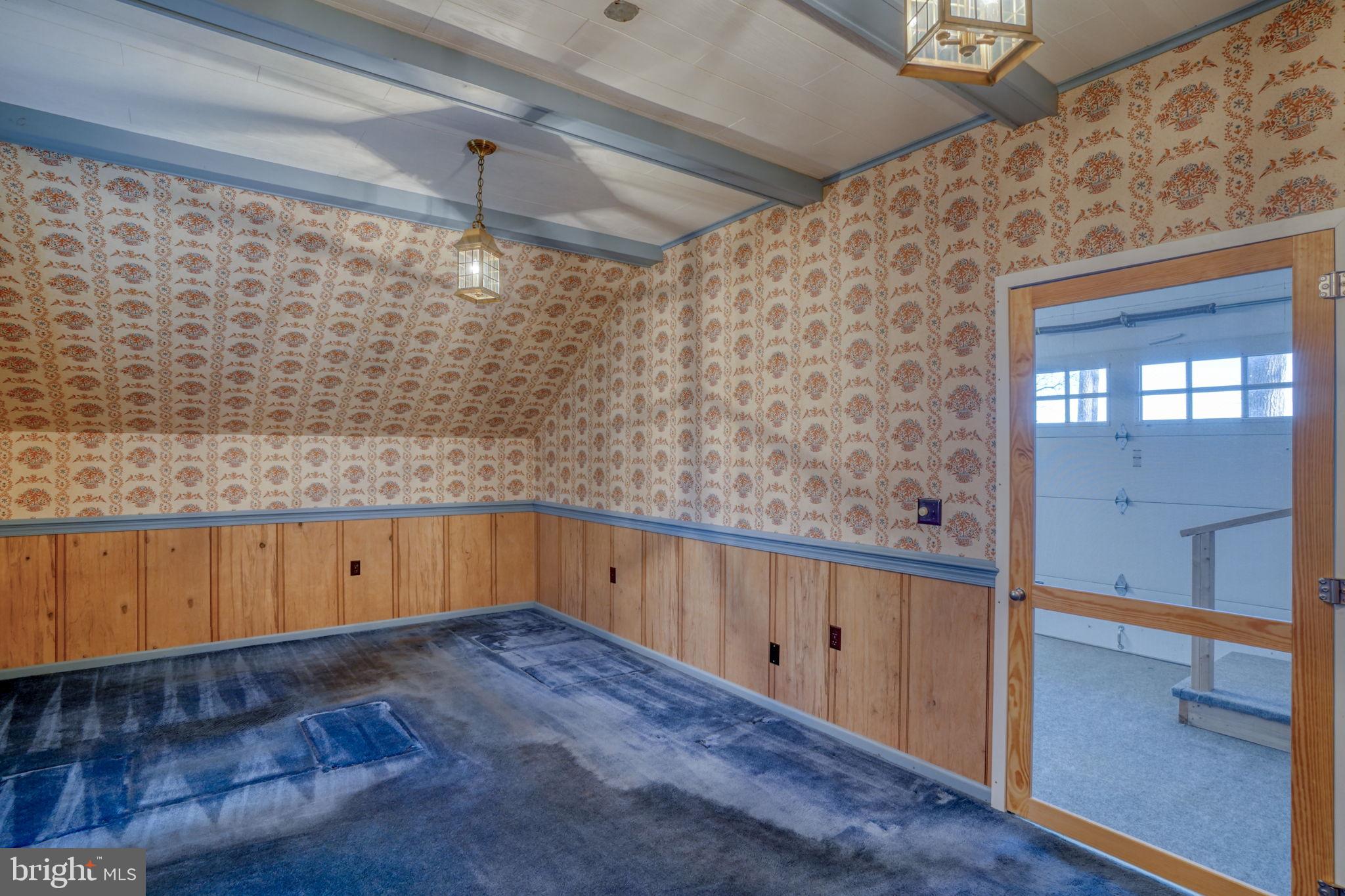 WINDING CREEK VILLAGE - Residential