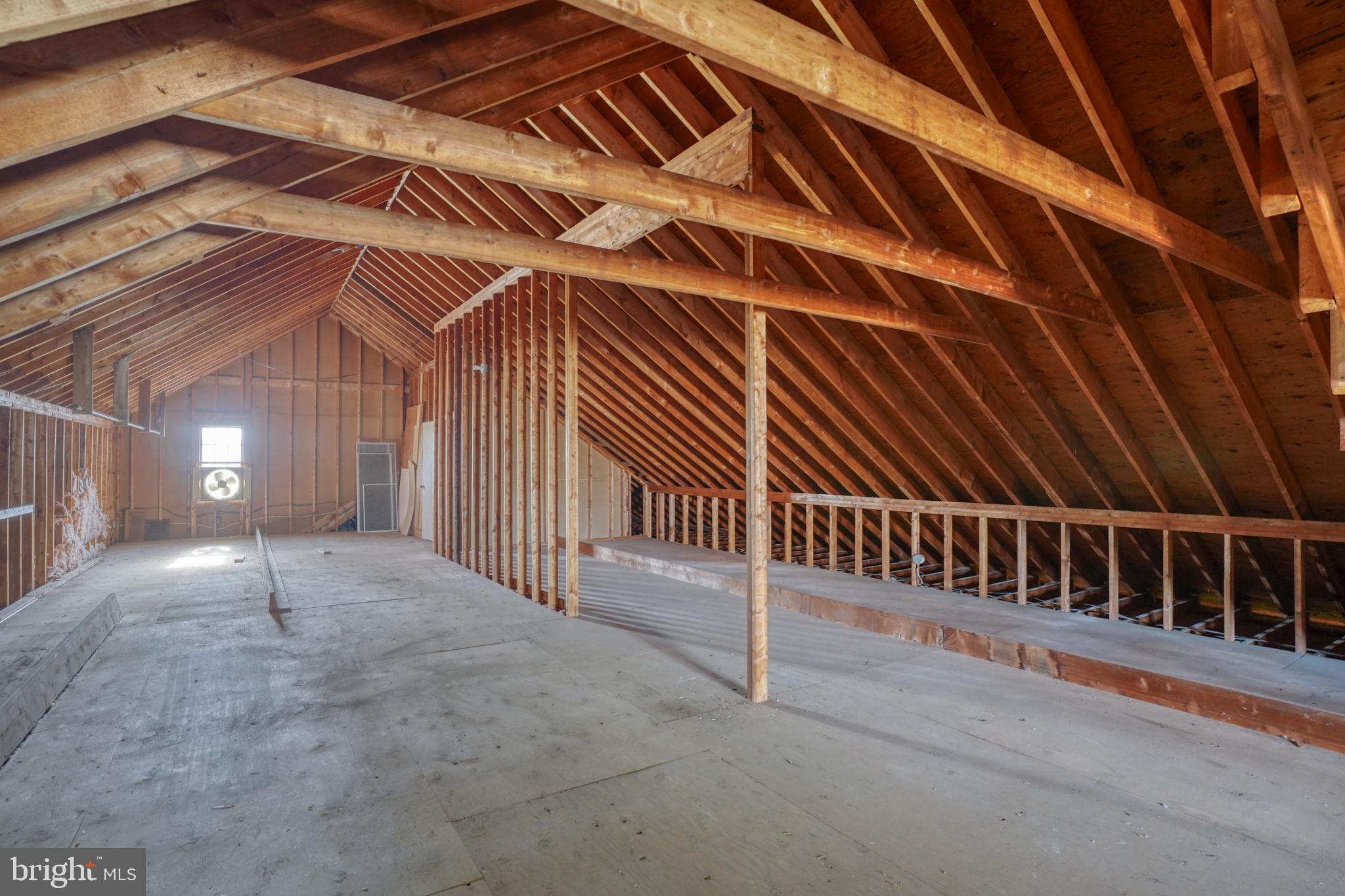 WINDING CREEK VILLAGE - Residential