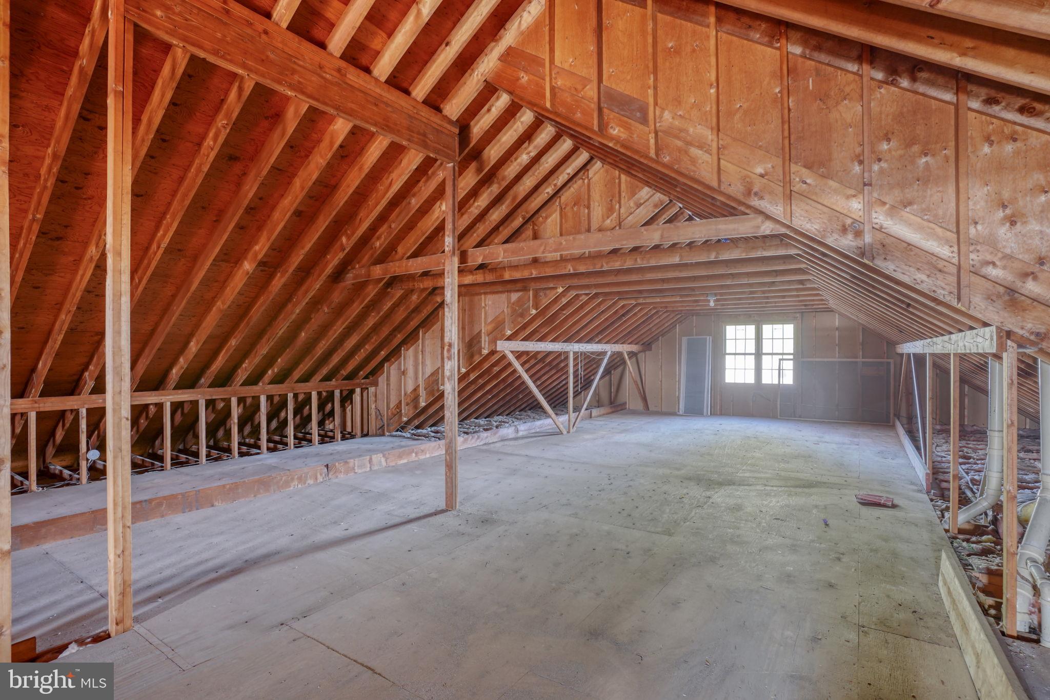 WINDING CREEK VILLAGE - Residential