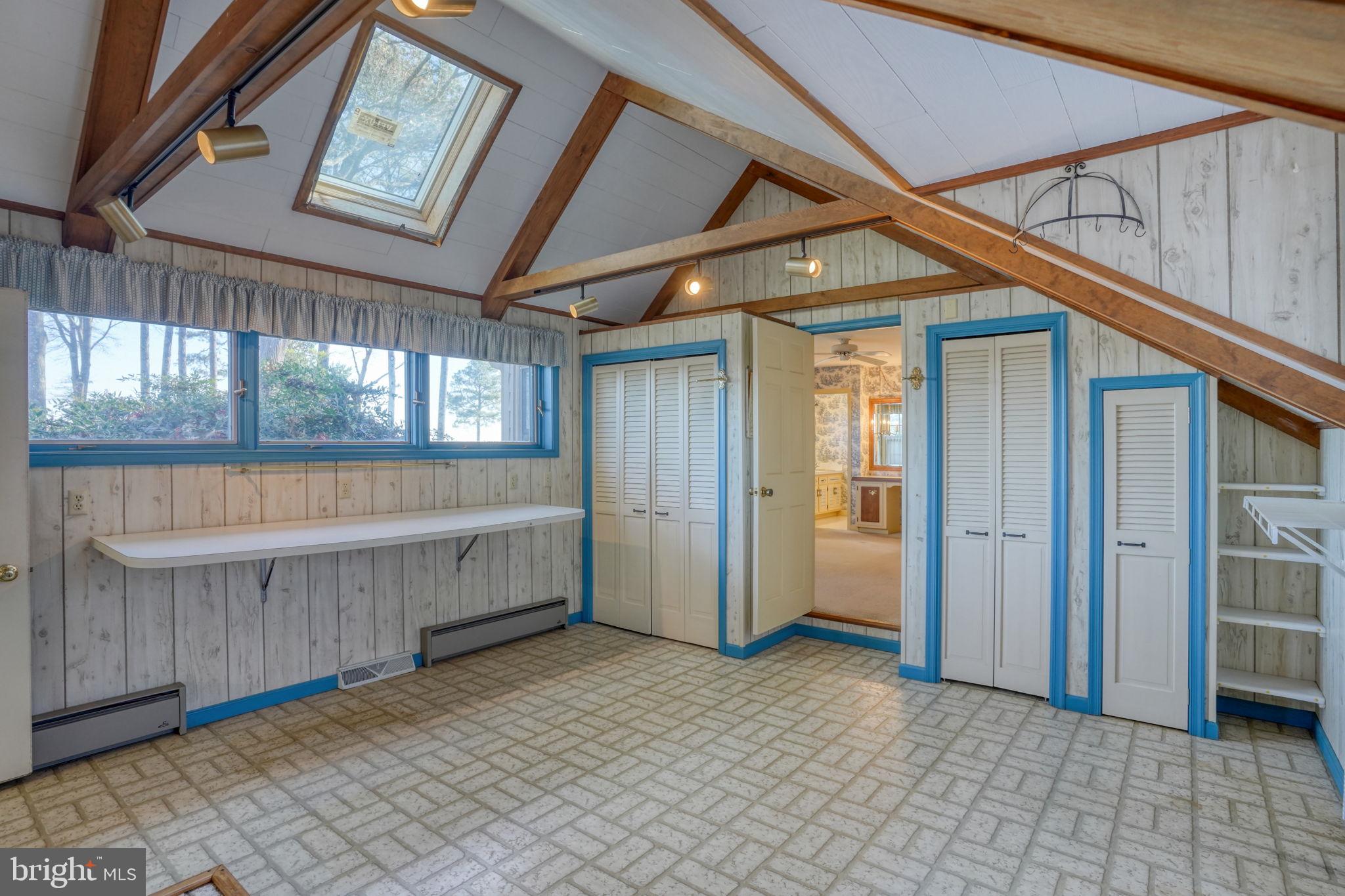 WINDING CREEK VILLAGE - Residential