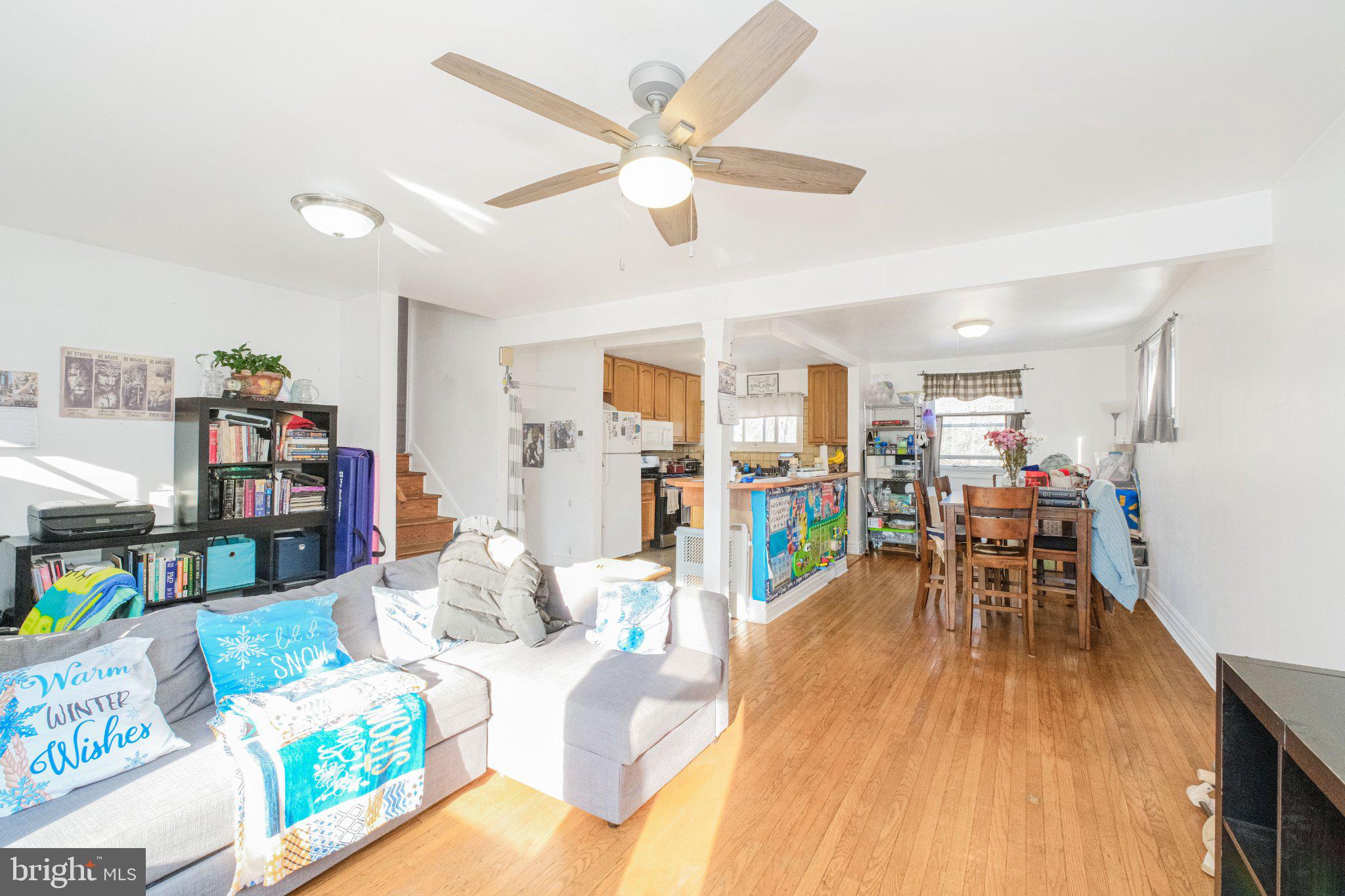 6 AVA AVENUE