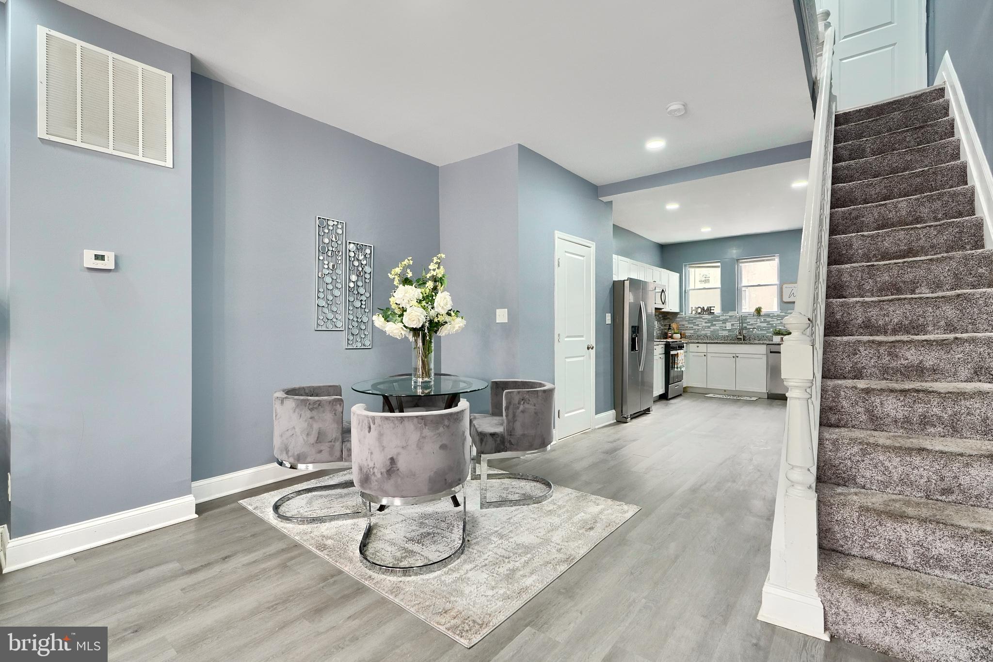 CLIFTON - Residential