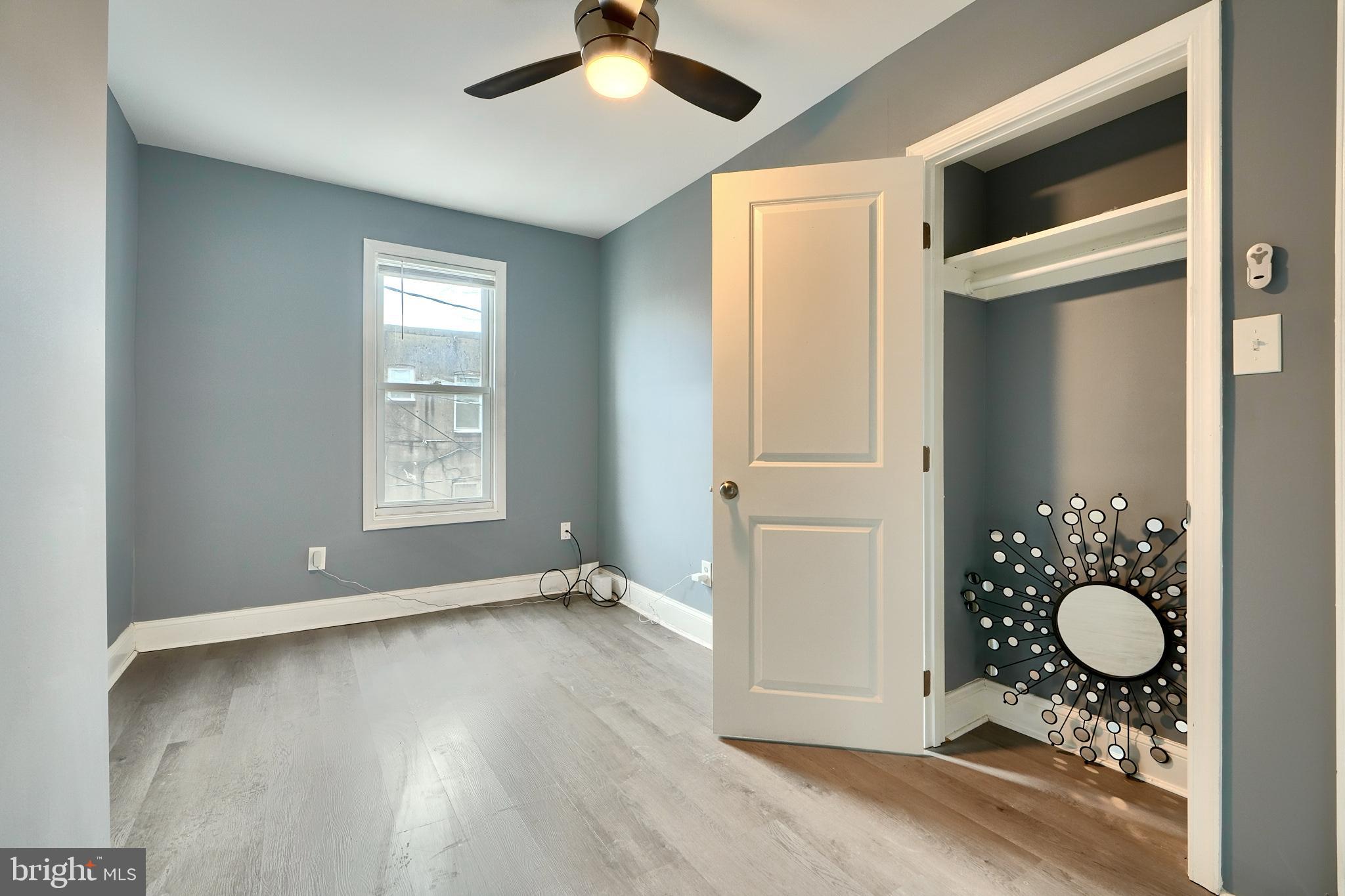 CLIFTON - Residential