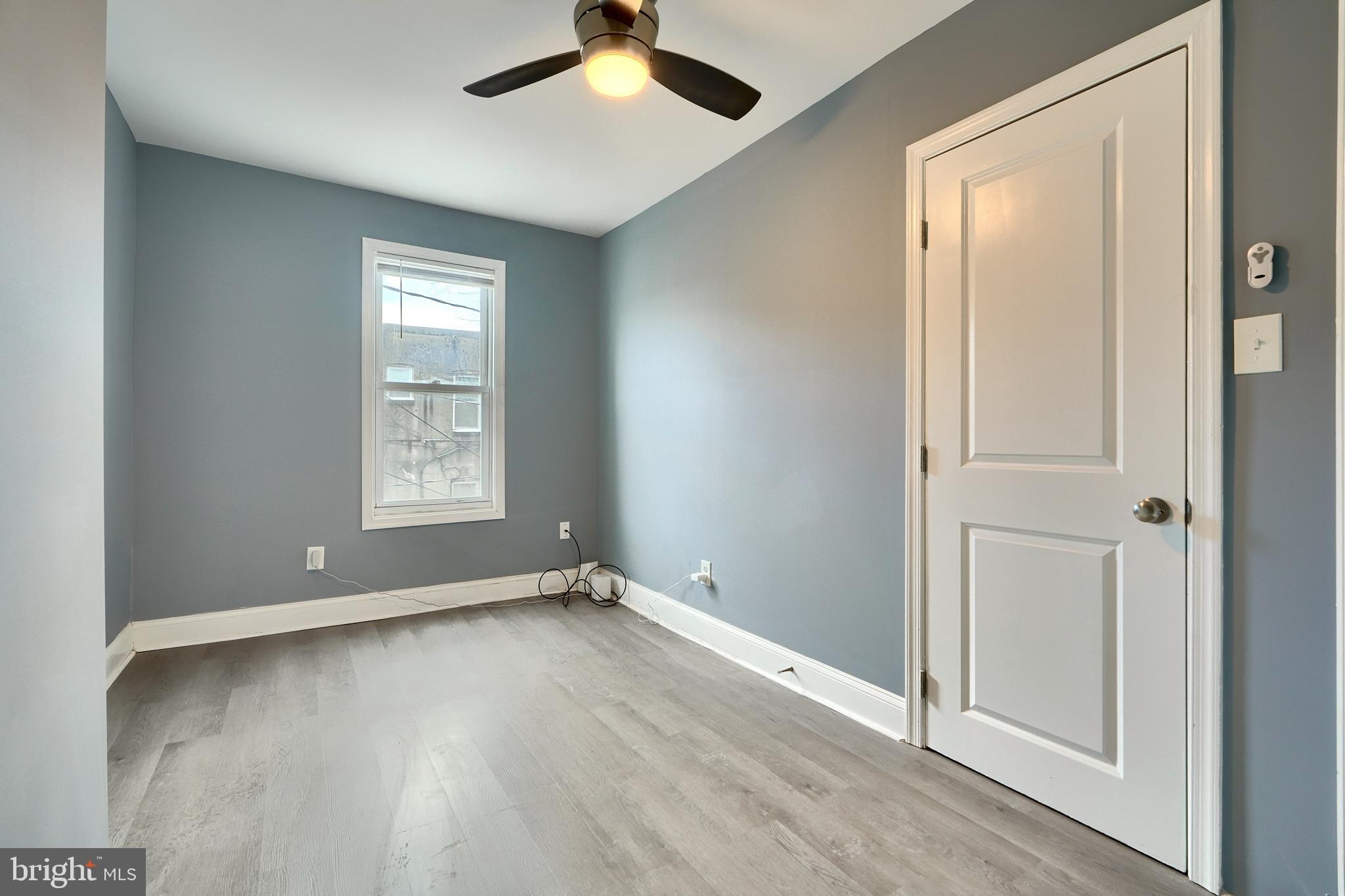 CLIFTON - Residential