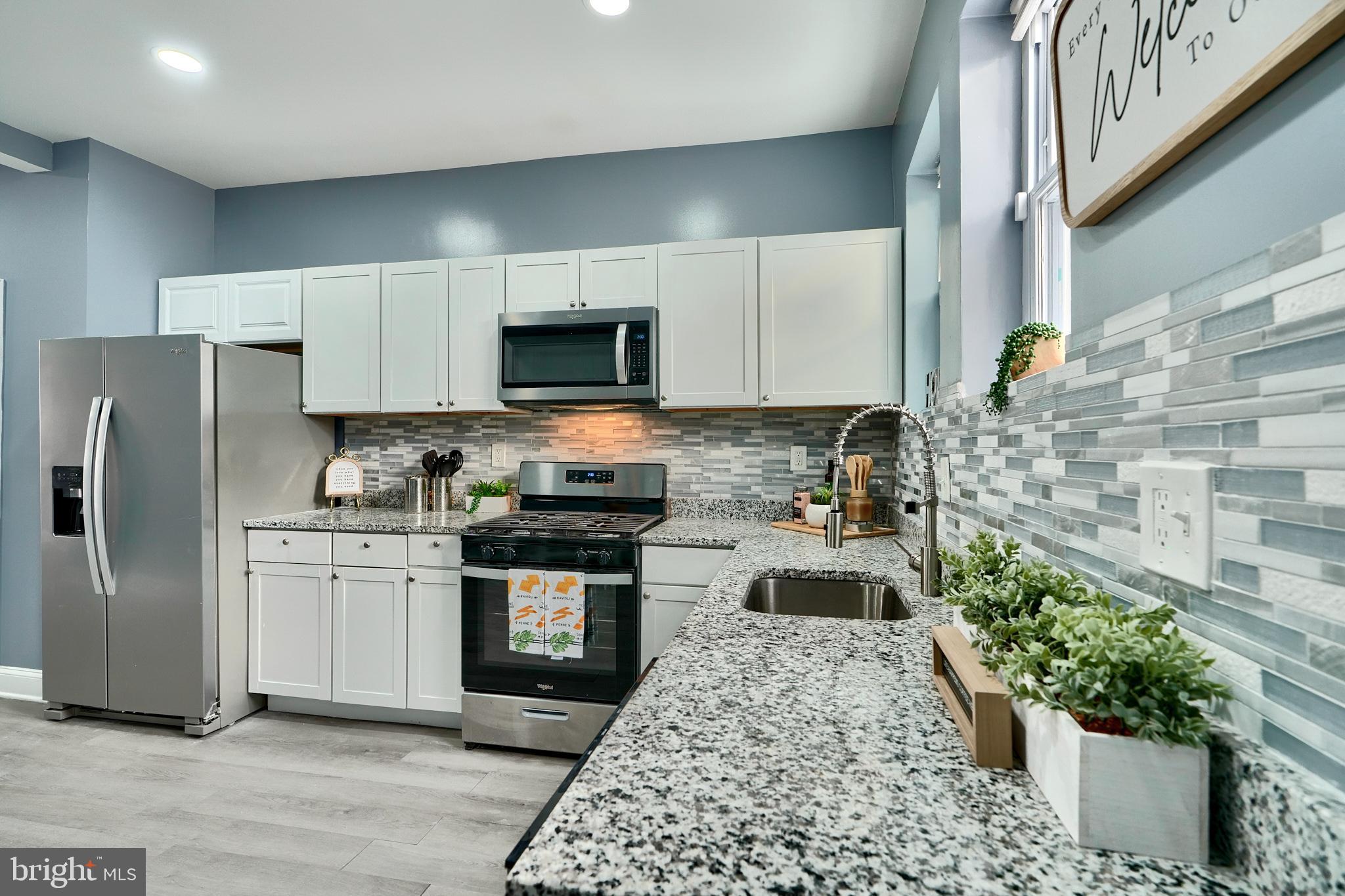 CLIFTON - Residential