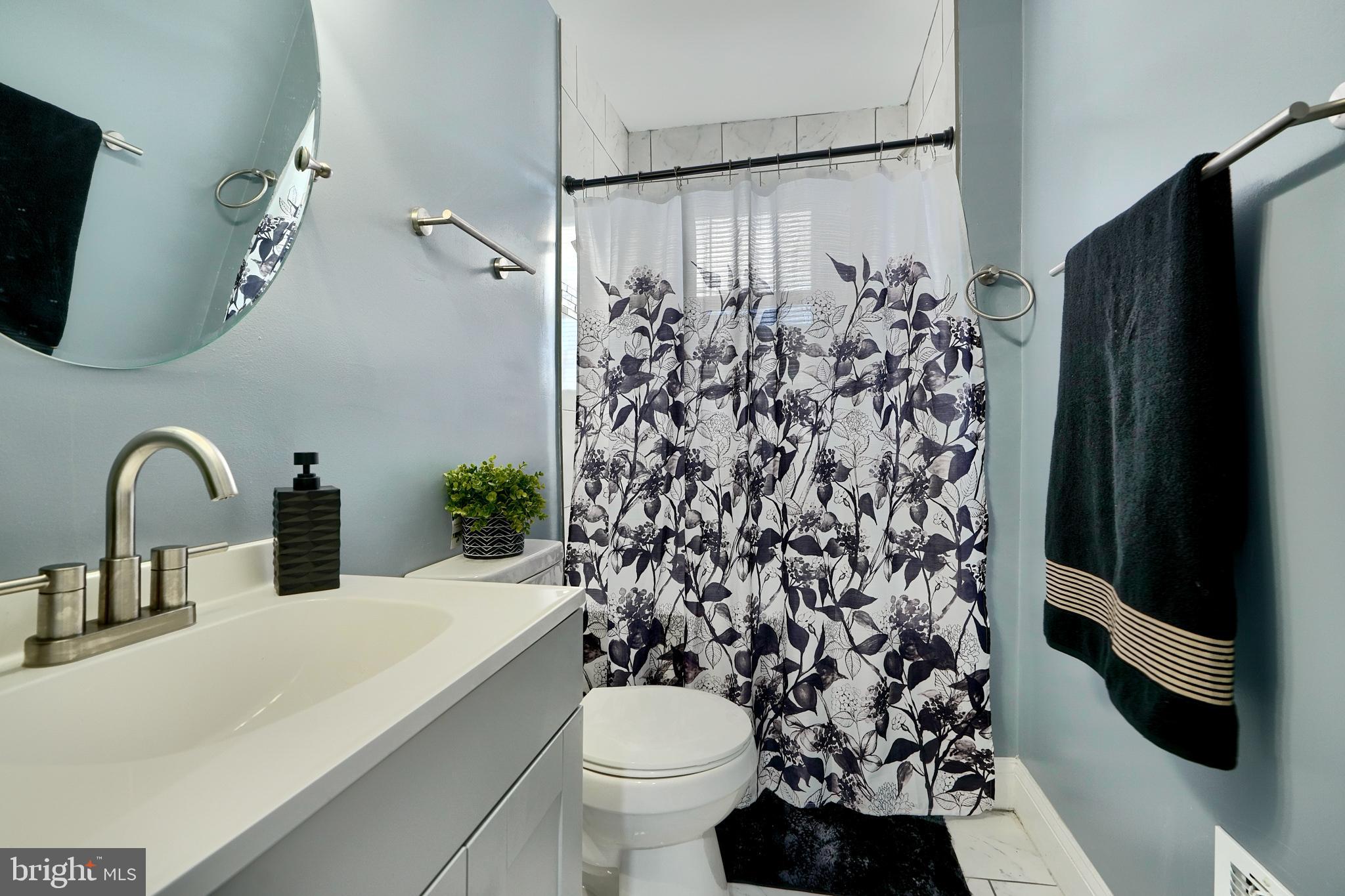 CLIFTON - Residential