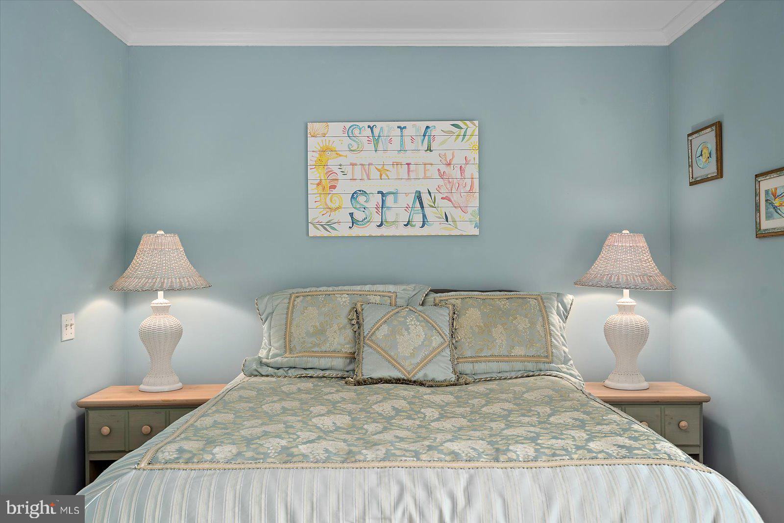 NANTUCKET POINT - Residential