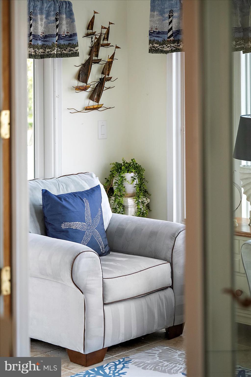 NANTUCKET POINT - Residential