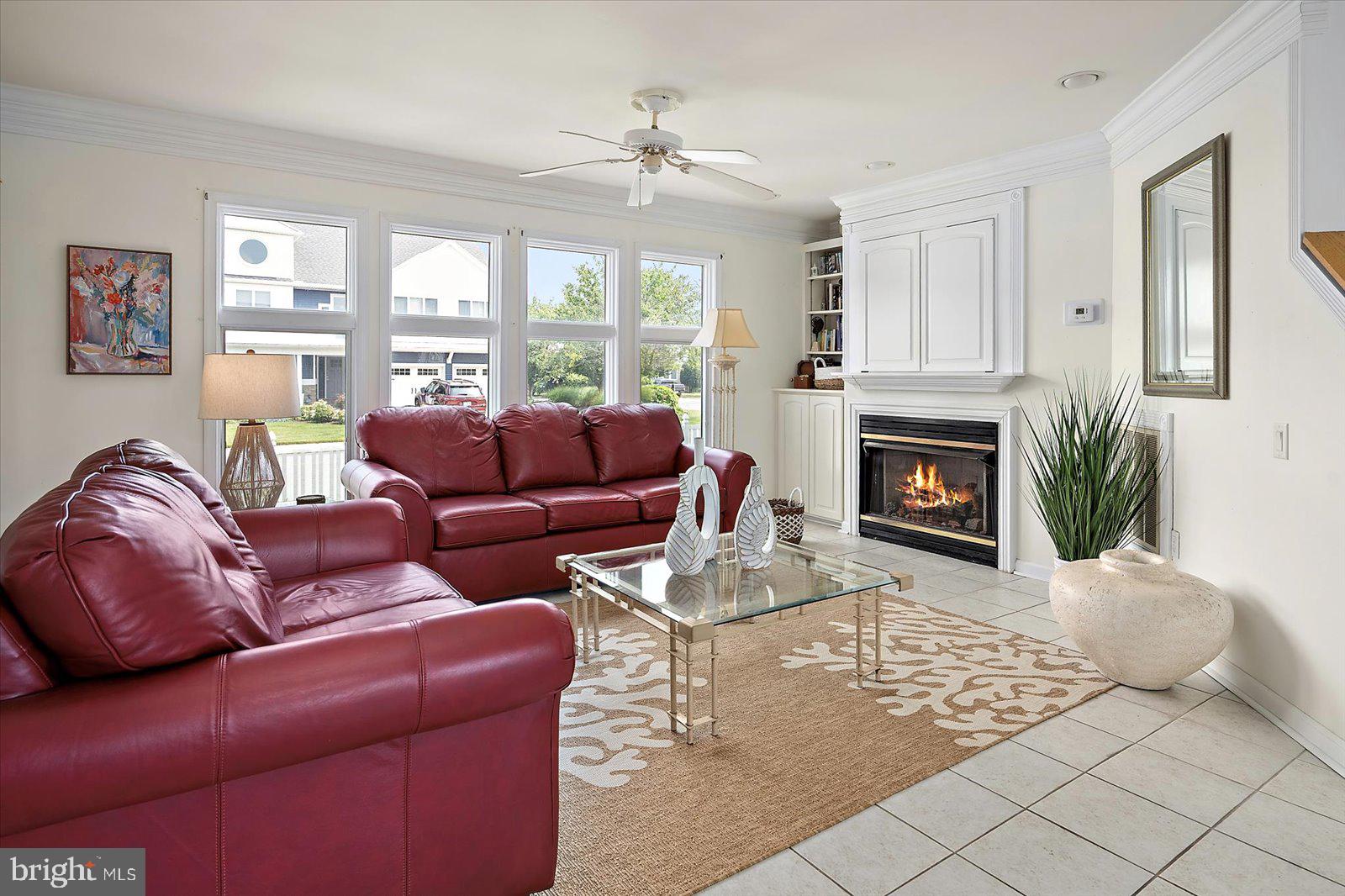 NANTUCKET POINT - Residential