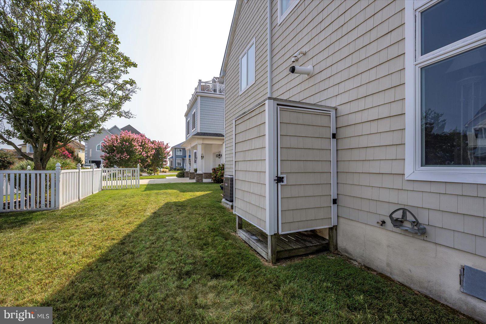 NANTUCKET POINT - Residential