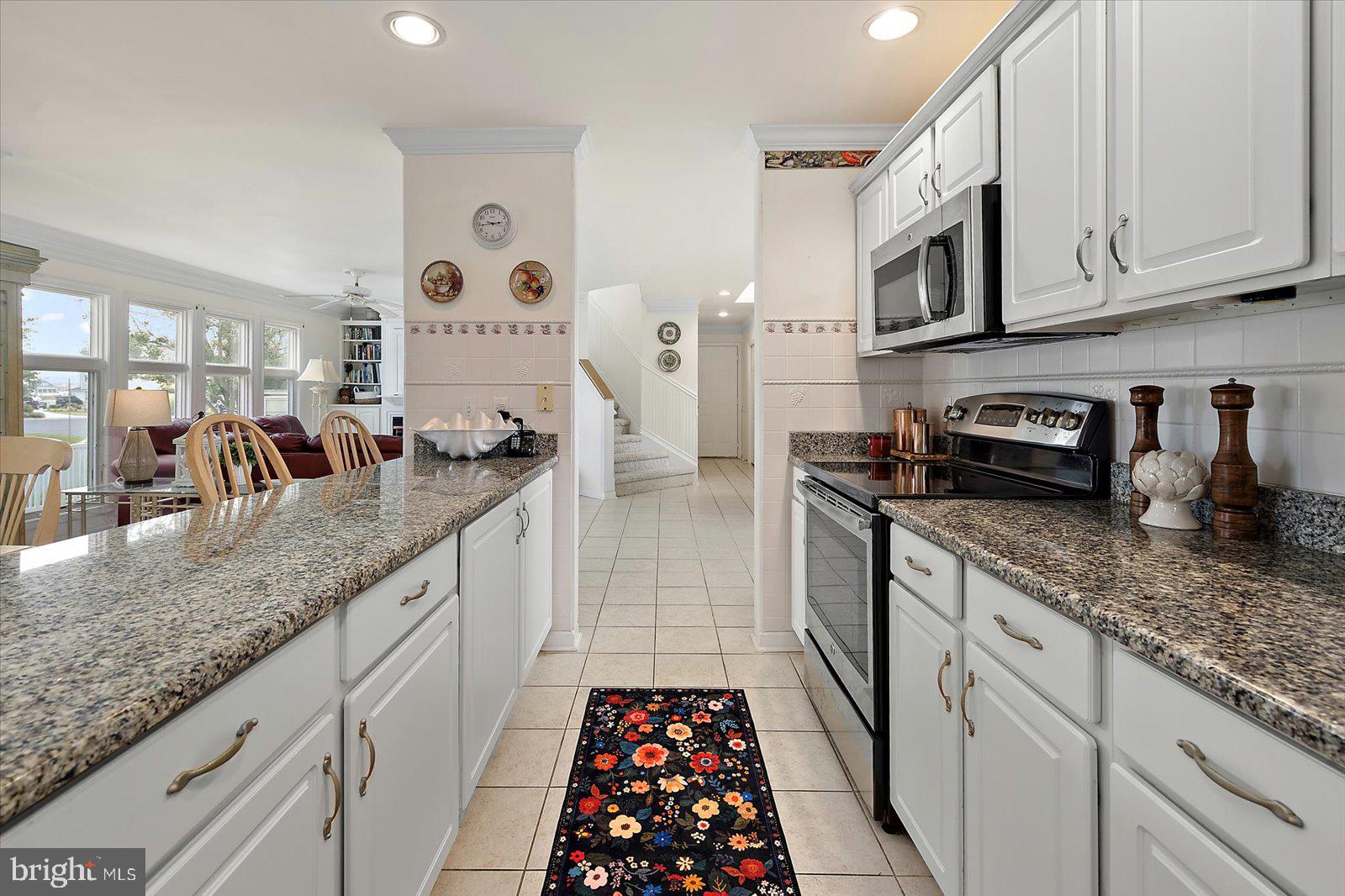 NANTUCKET POINT - Residential