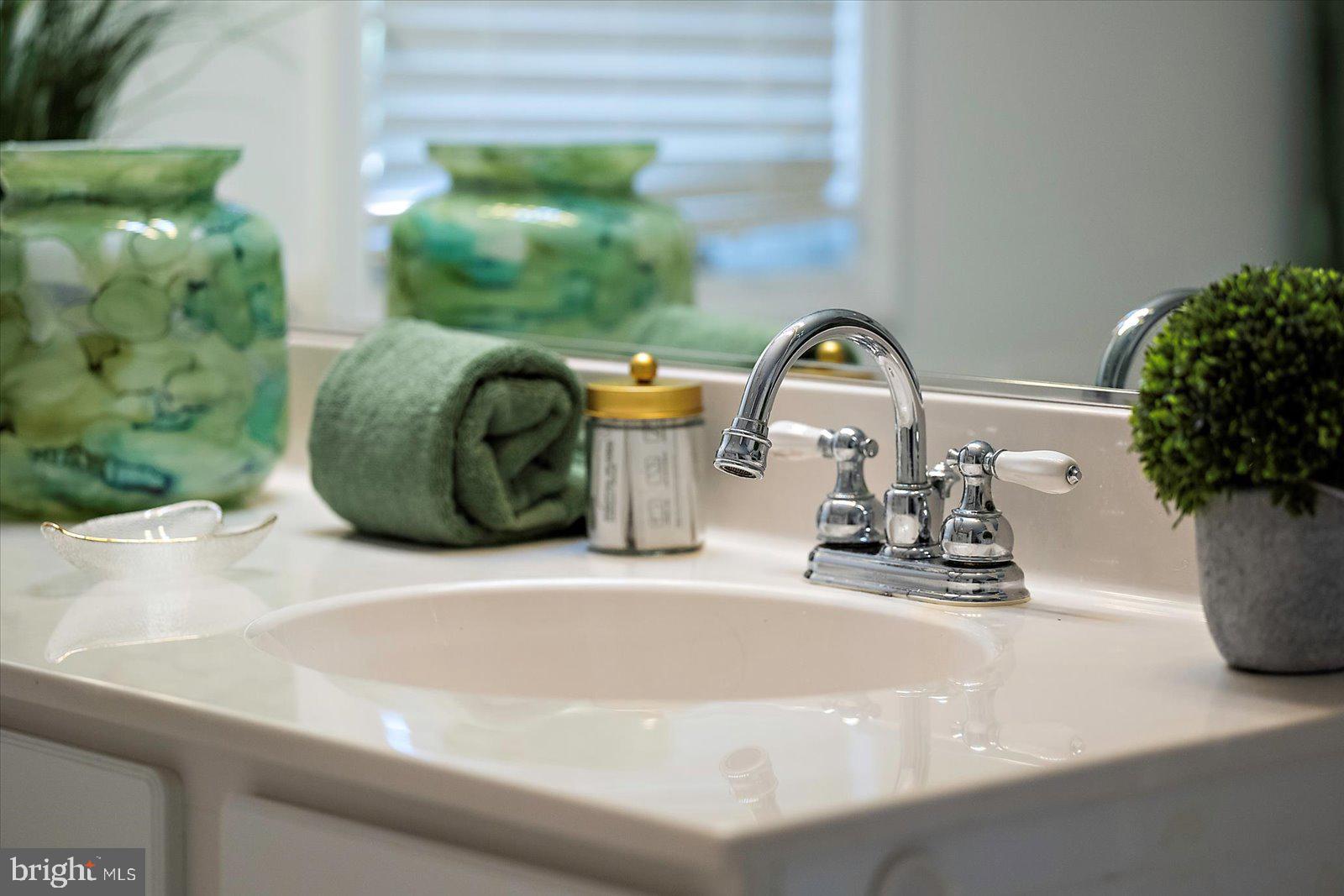 NANTUCKET POINT - Residential