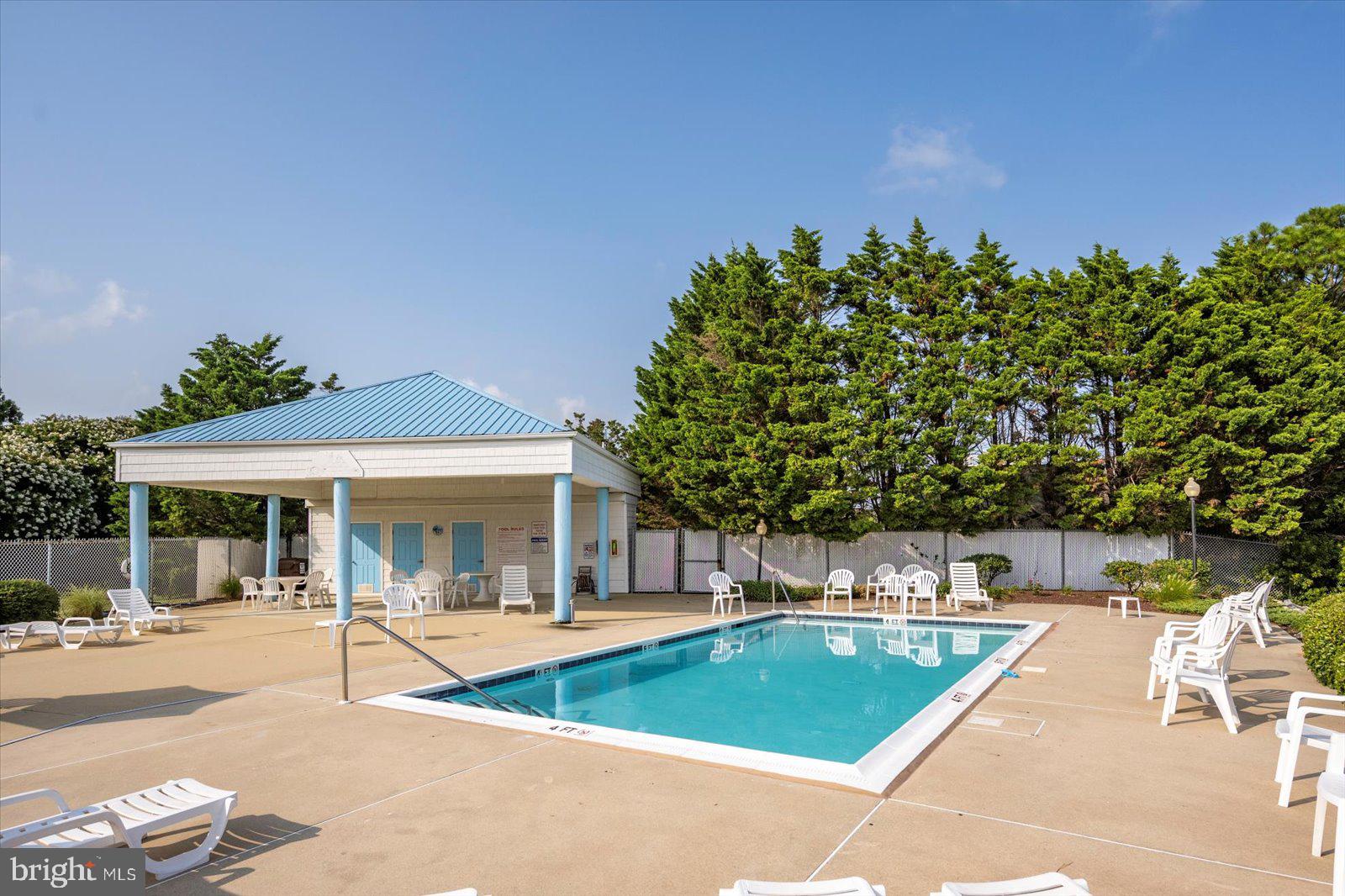 NANTUCKET POINT - Residential