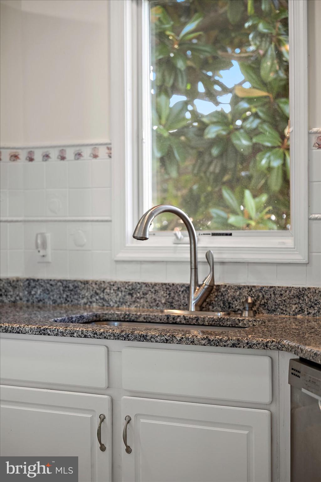 NANTUCKET POINT - Residential