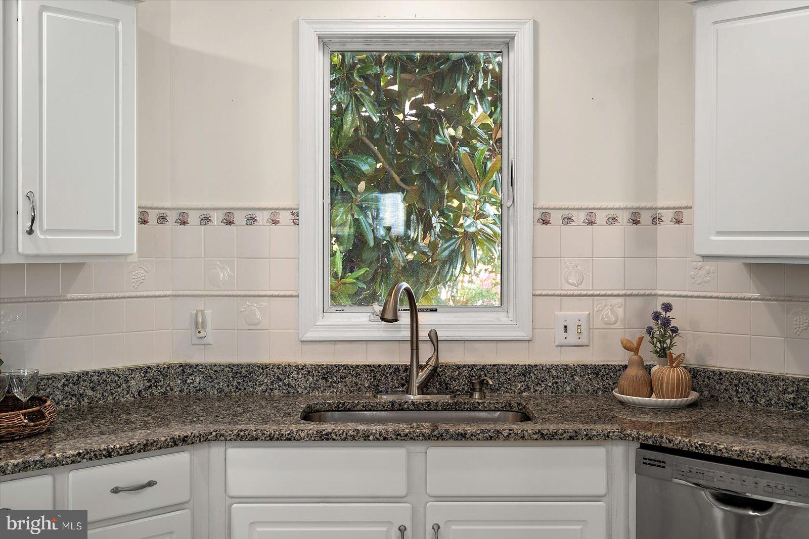 NANTUCKET POINT - Residential