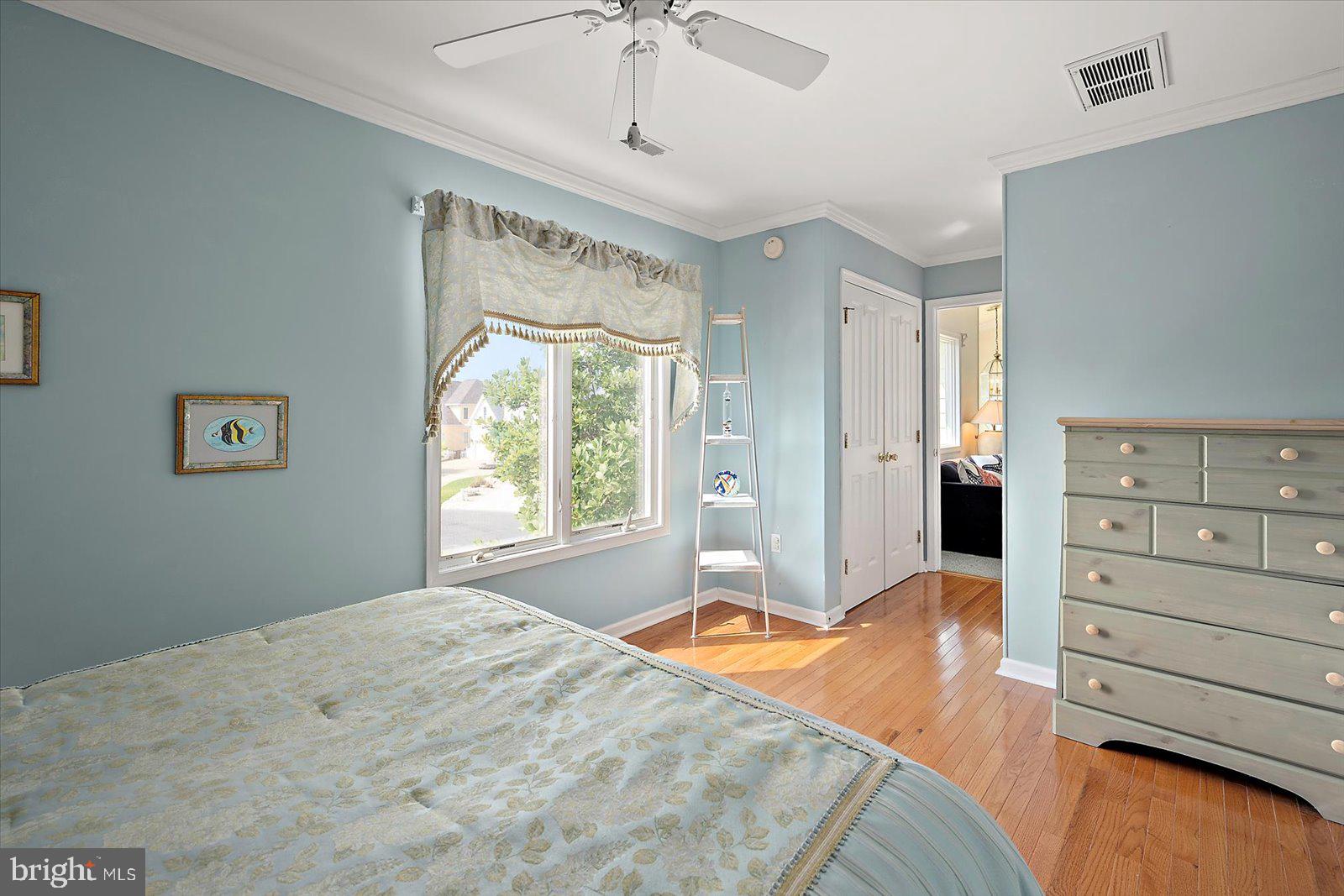 NANTUCKET POINT - Residential