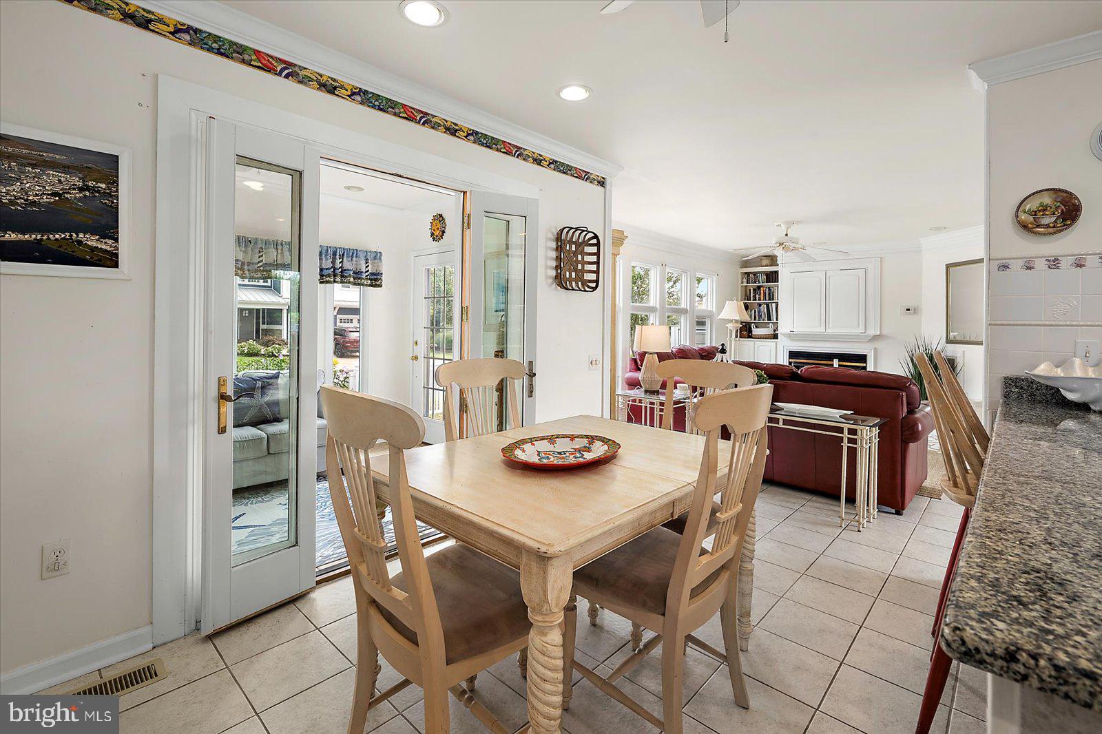 NANTUCKET POINT - Residential