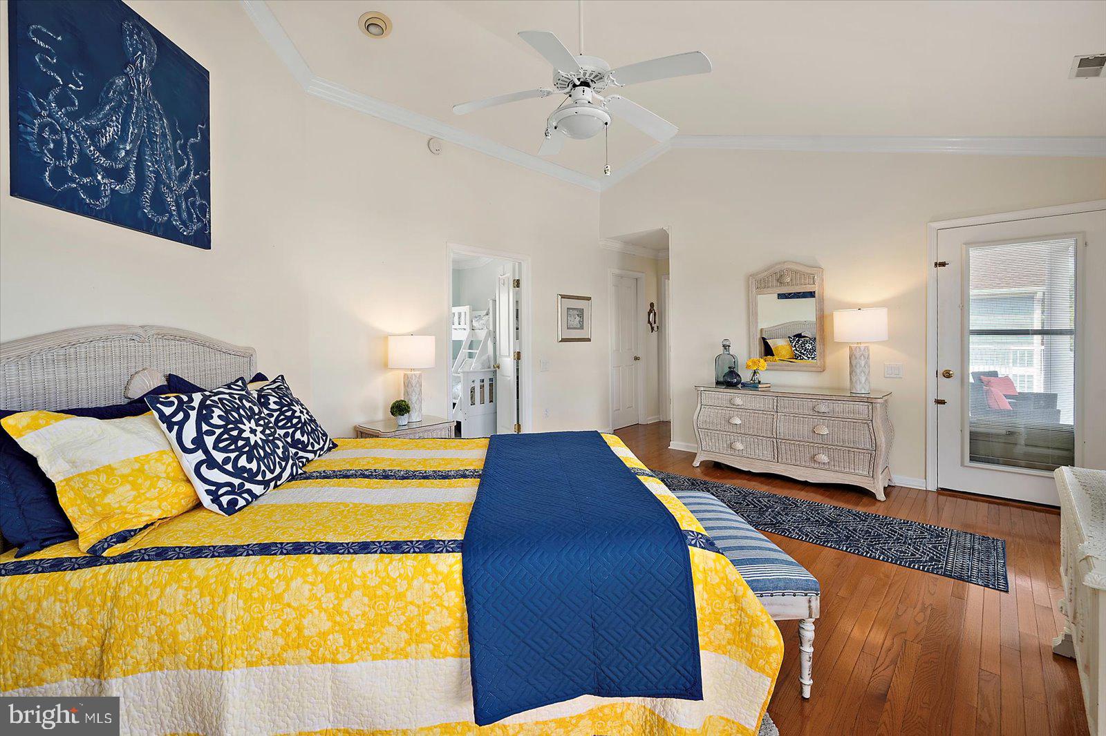 NANTUCKET POINT - Residential