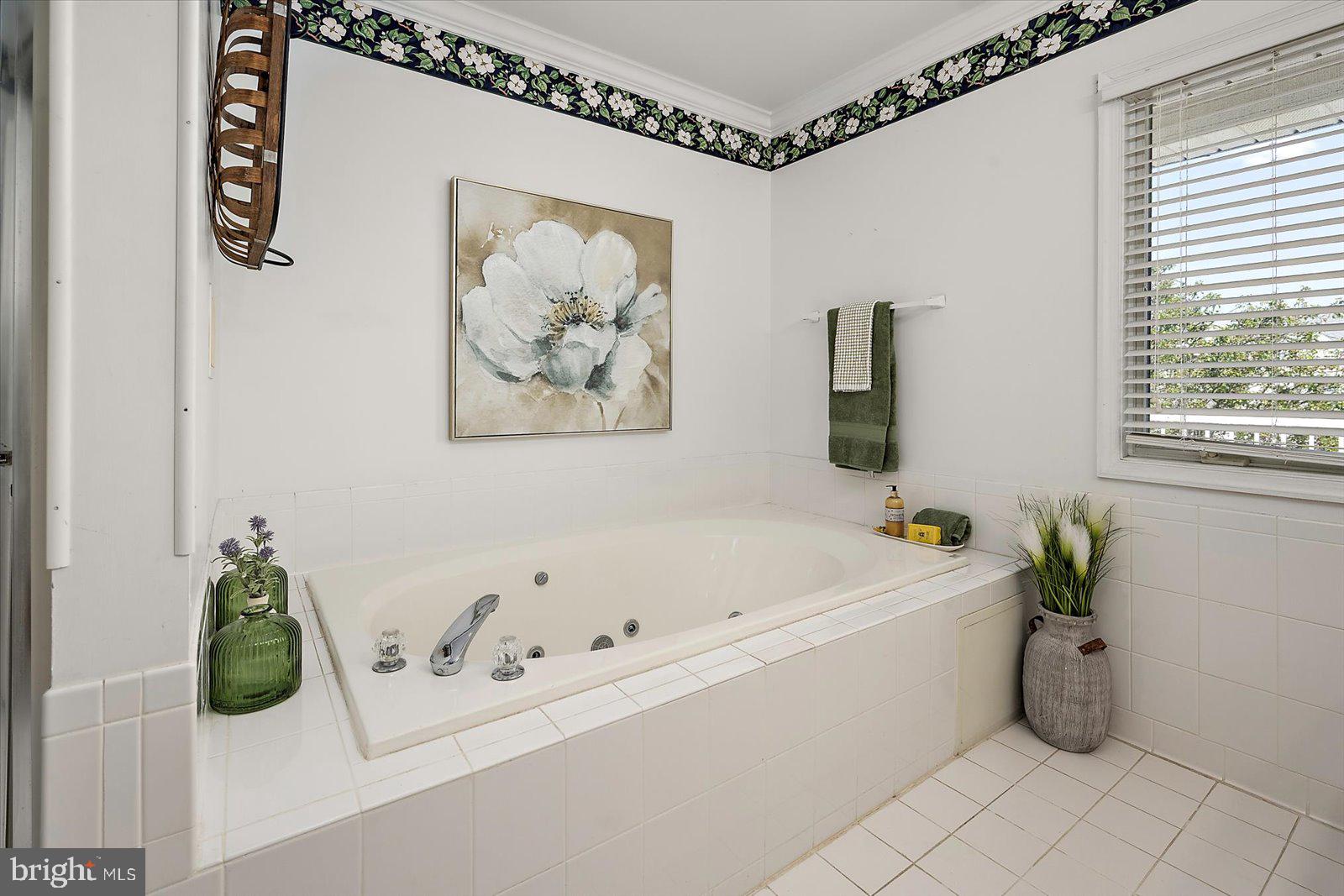 NANTUCKET POINT - Residential