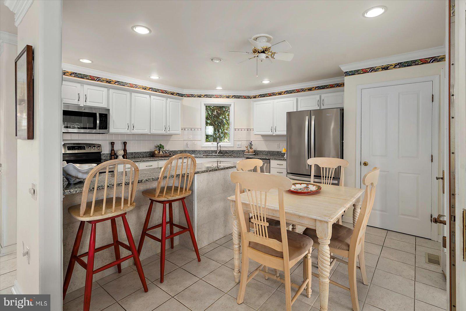 NANTUCKET POINT - Residential