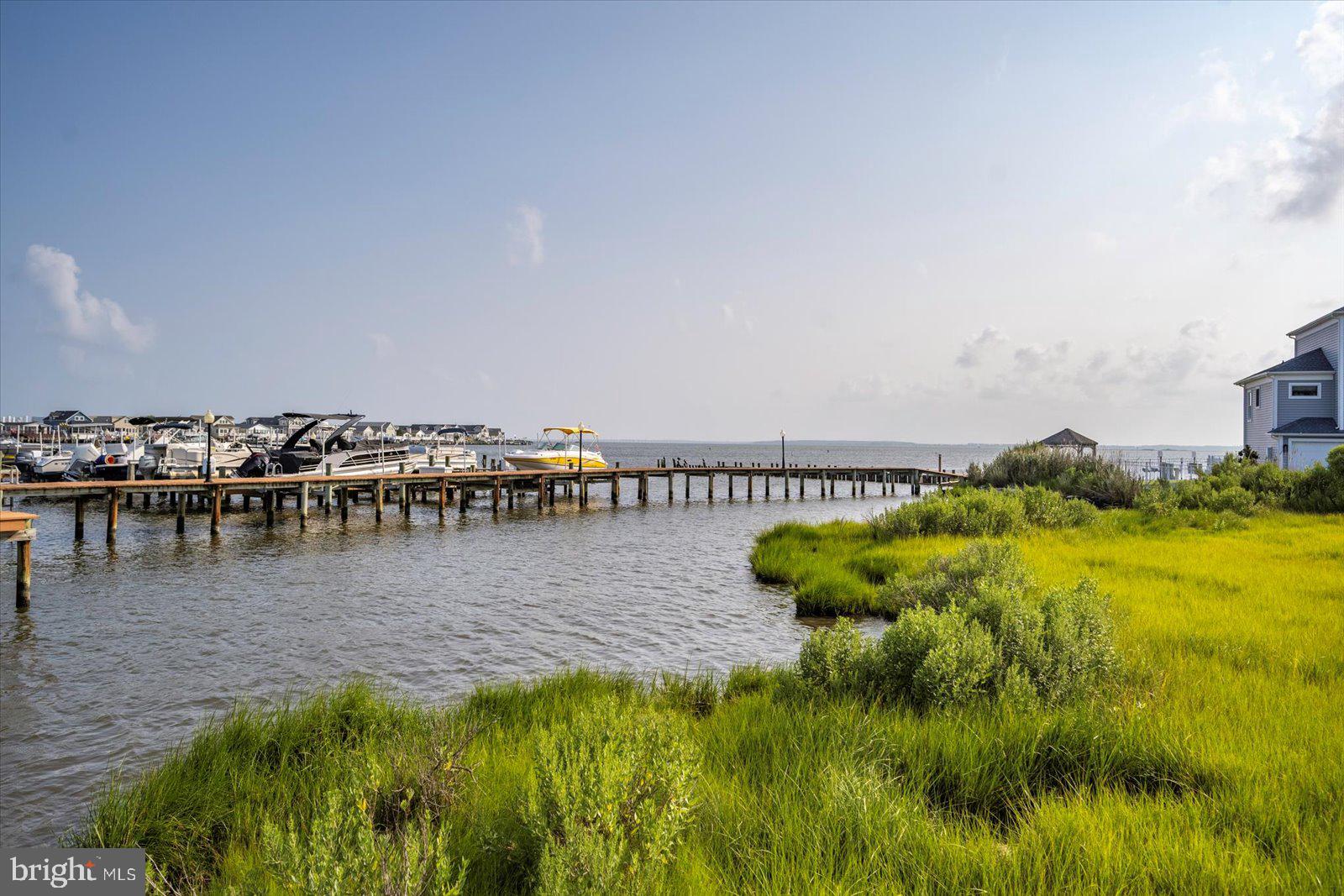 NANTUCKET POINT - Residential