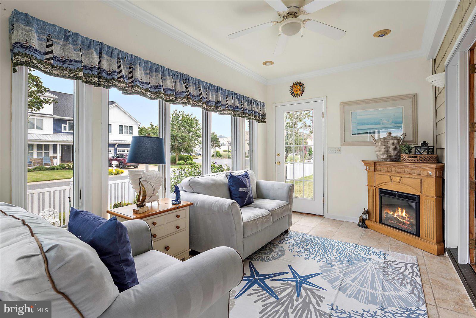 NANTUCKET POINT - Residential