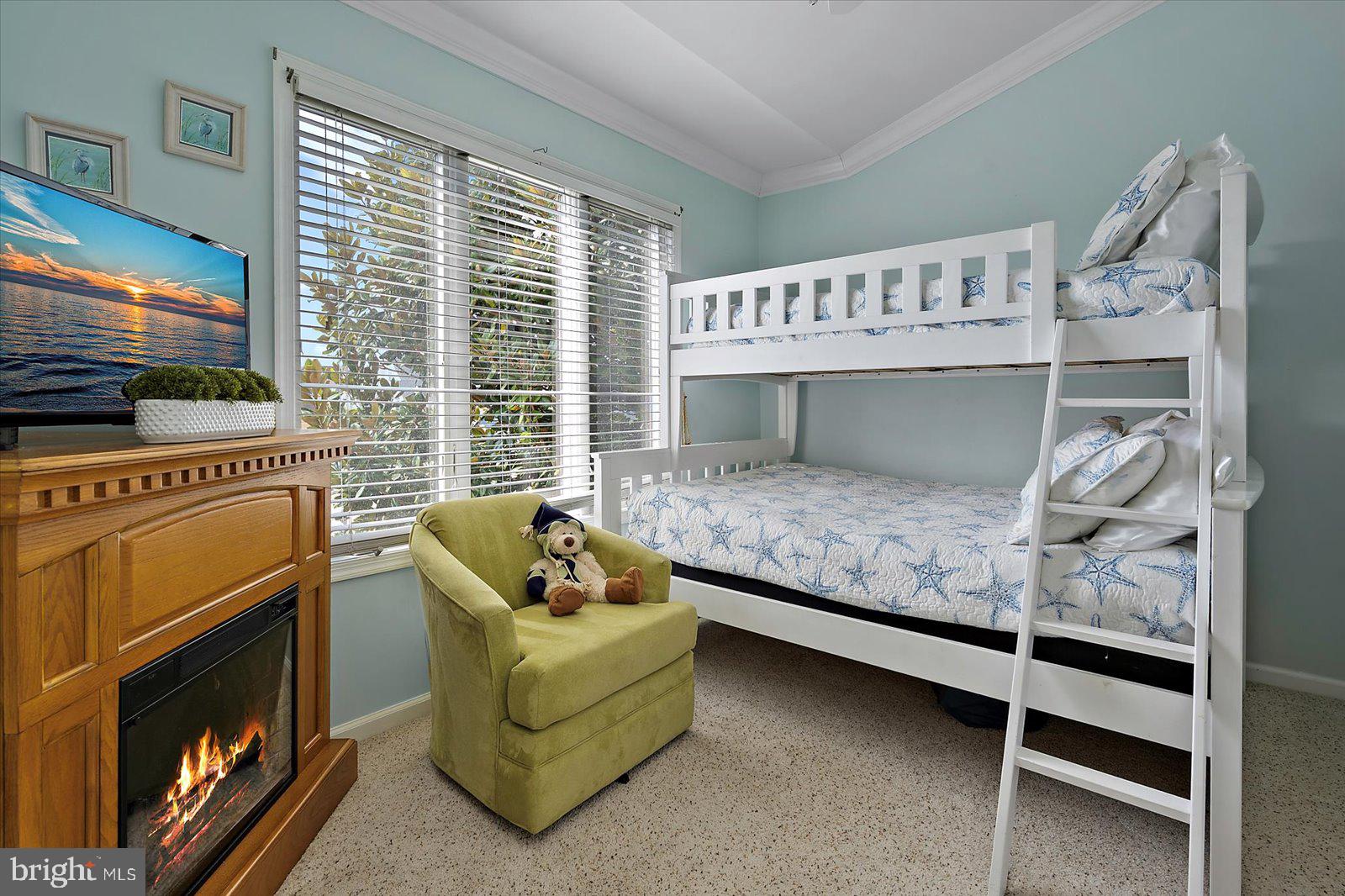 NANTUCKET POINT - Residential