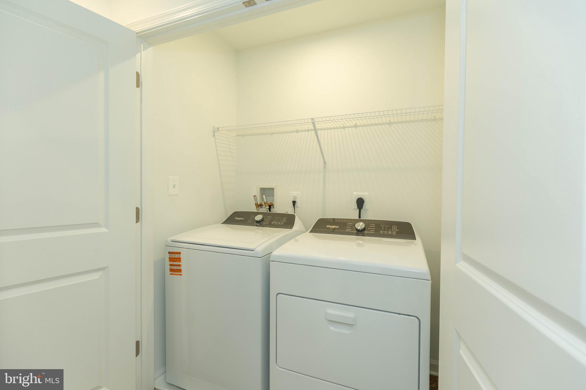 HUNTFIELD - Residential Lease