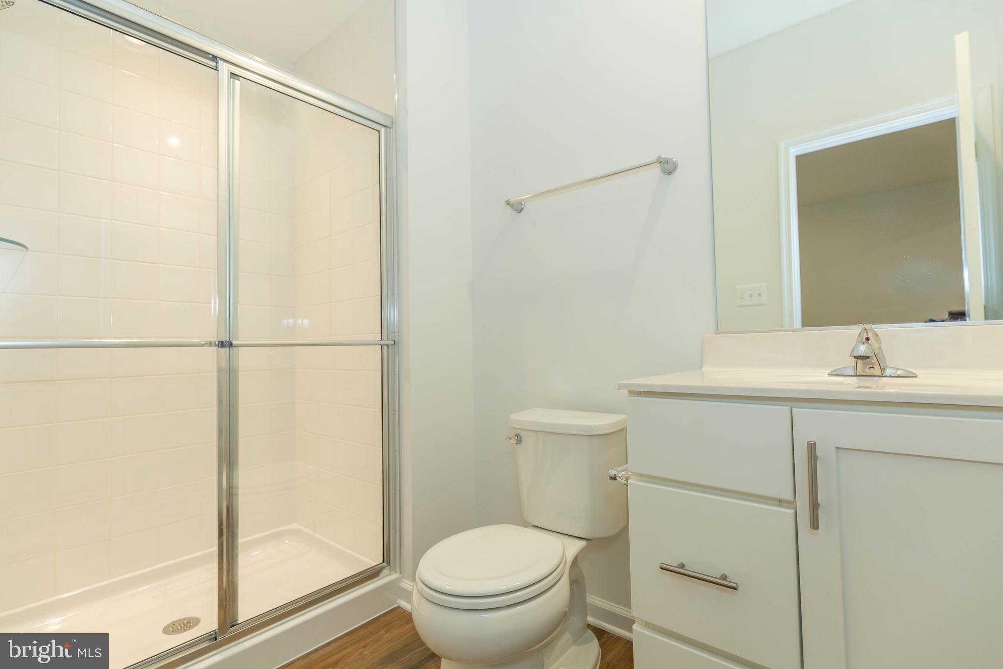 HUNTFIELD - Residential Lease