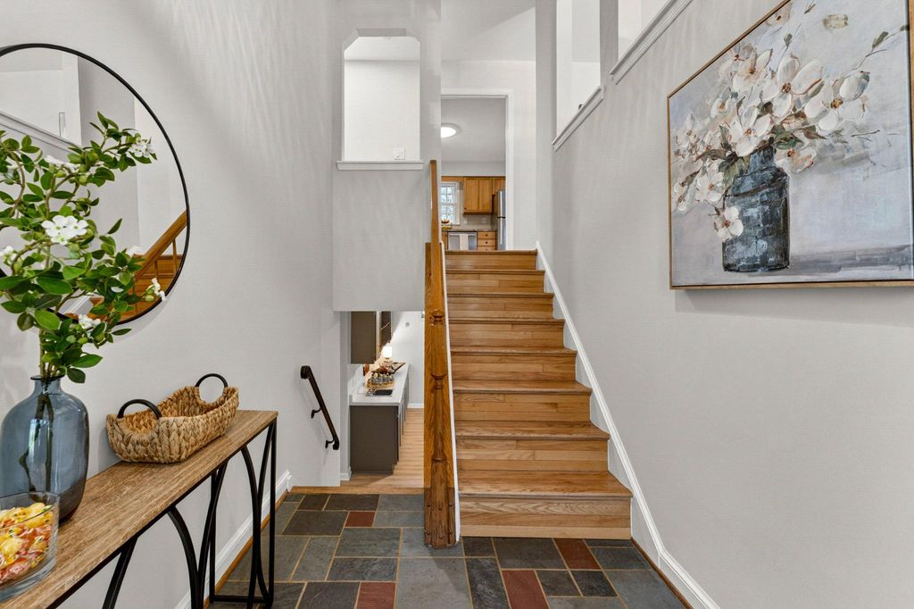 Photo of 4104 Crescent Hills Drive, HAYMARKET, VA 20169 (MLS # VAPW2119306)