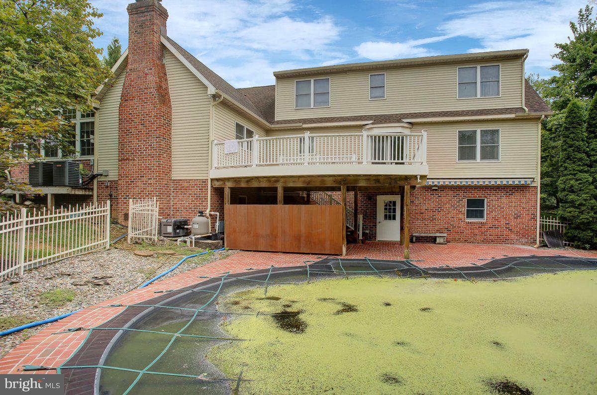 SOUTH GUILFORD HILLS - Residential