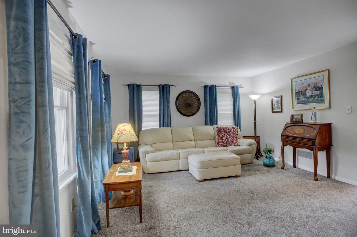 SOUTH GUILFORD HILLS - Residential