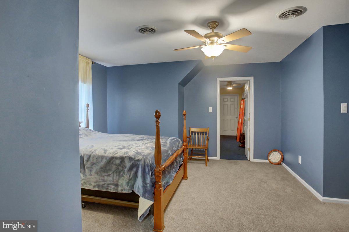 SOUTH GUILFORD HILLS - Residential