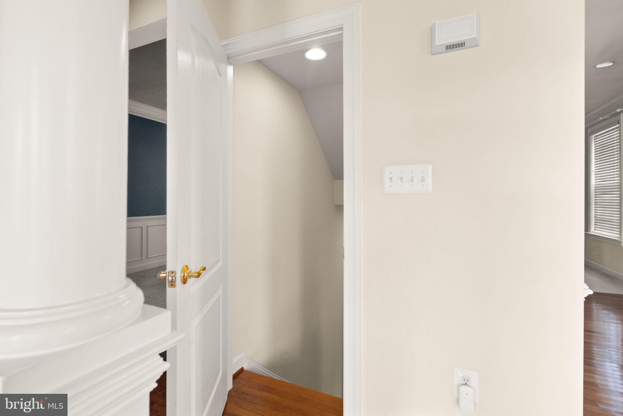 NEW BRISTOW VILLAGE - Residential Lease