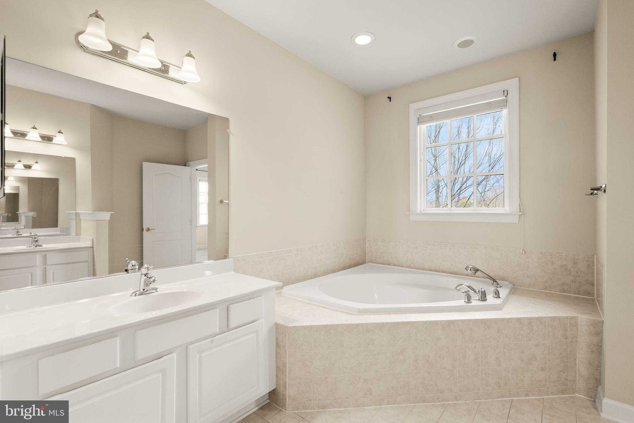 NEW BRISTOW VILLAGE - Residential Lease