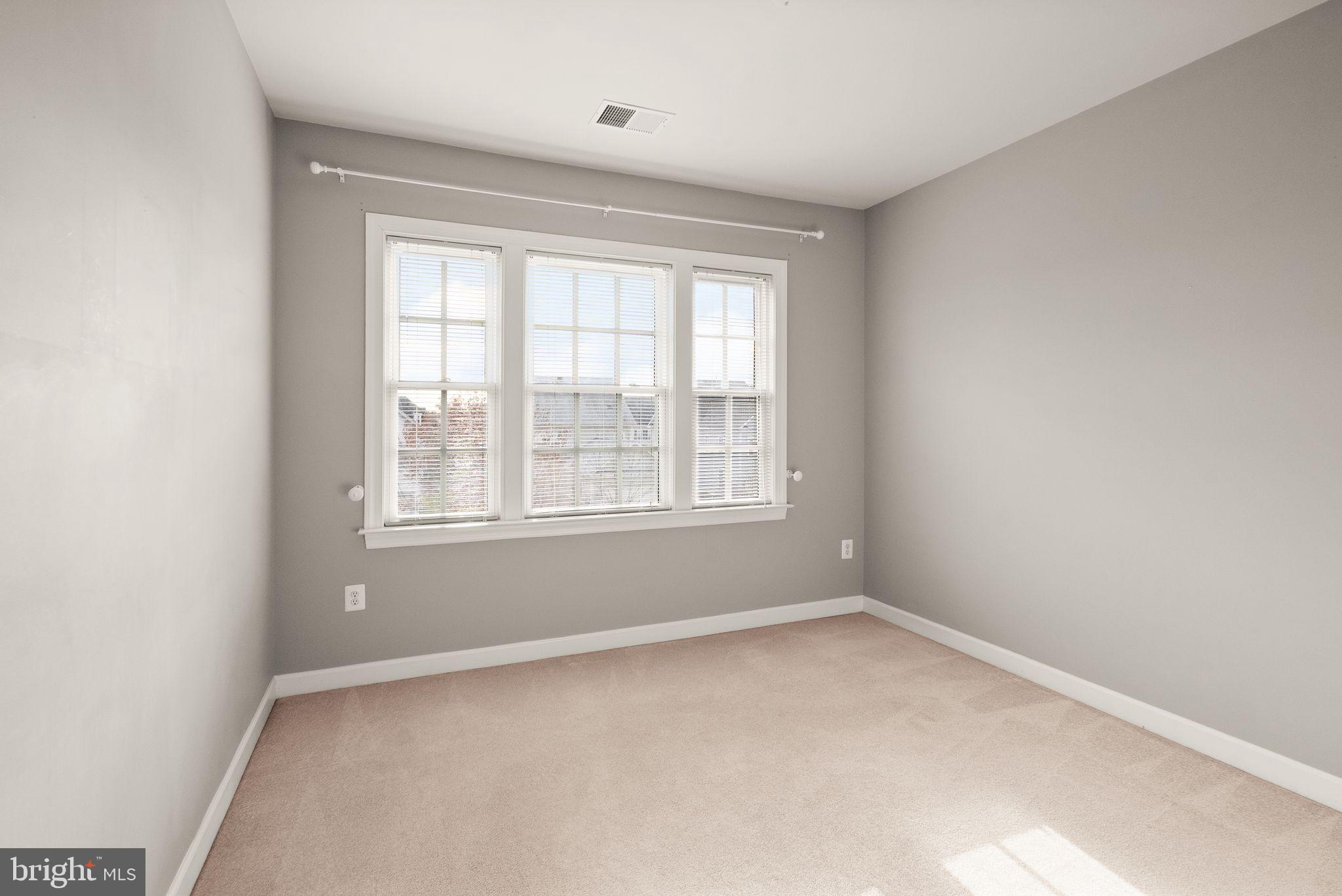 NEW BRISTOW VILLAGE - Residential Lease