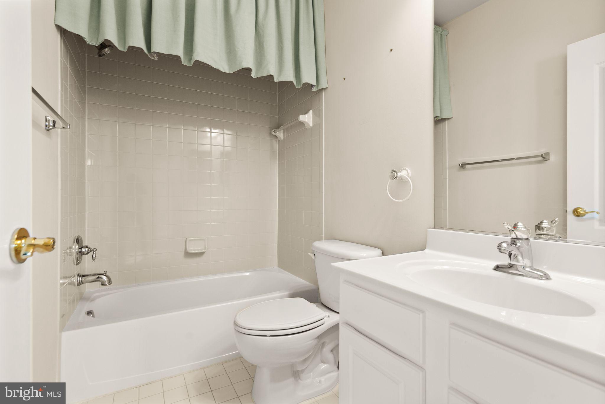 NEW BRISTOW VILLAGE - Residential Lease