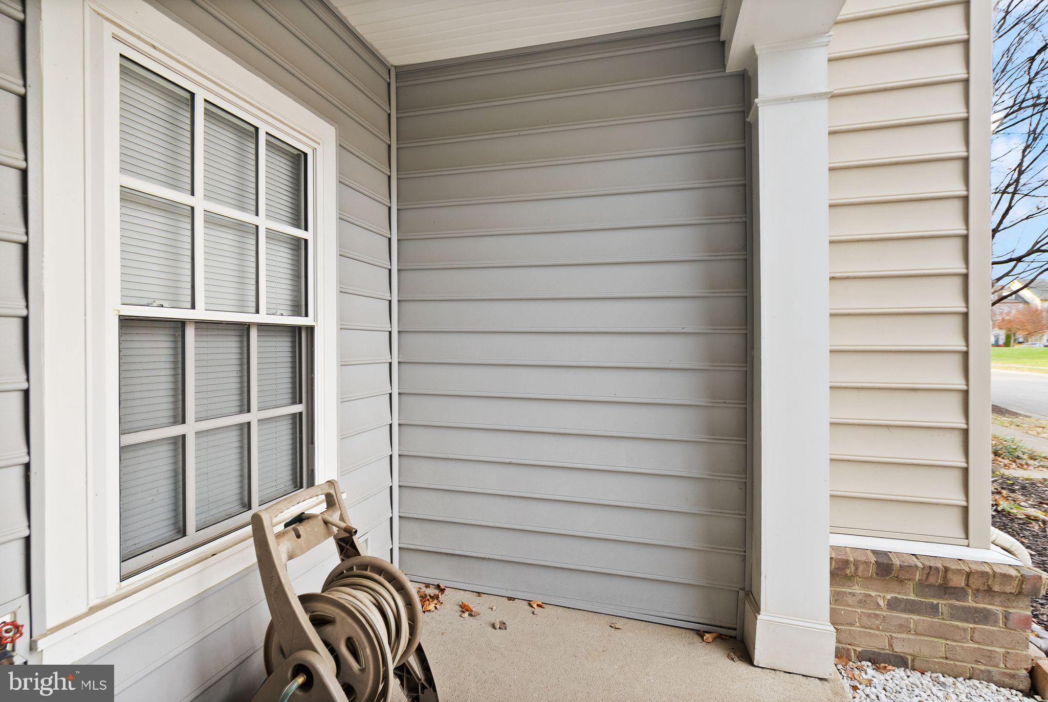 NEW BRISTOW VILLAGE - Residential Lease