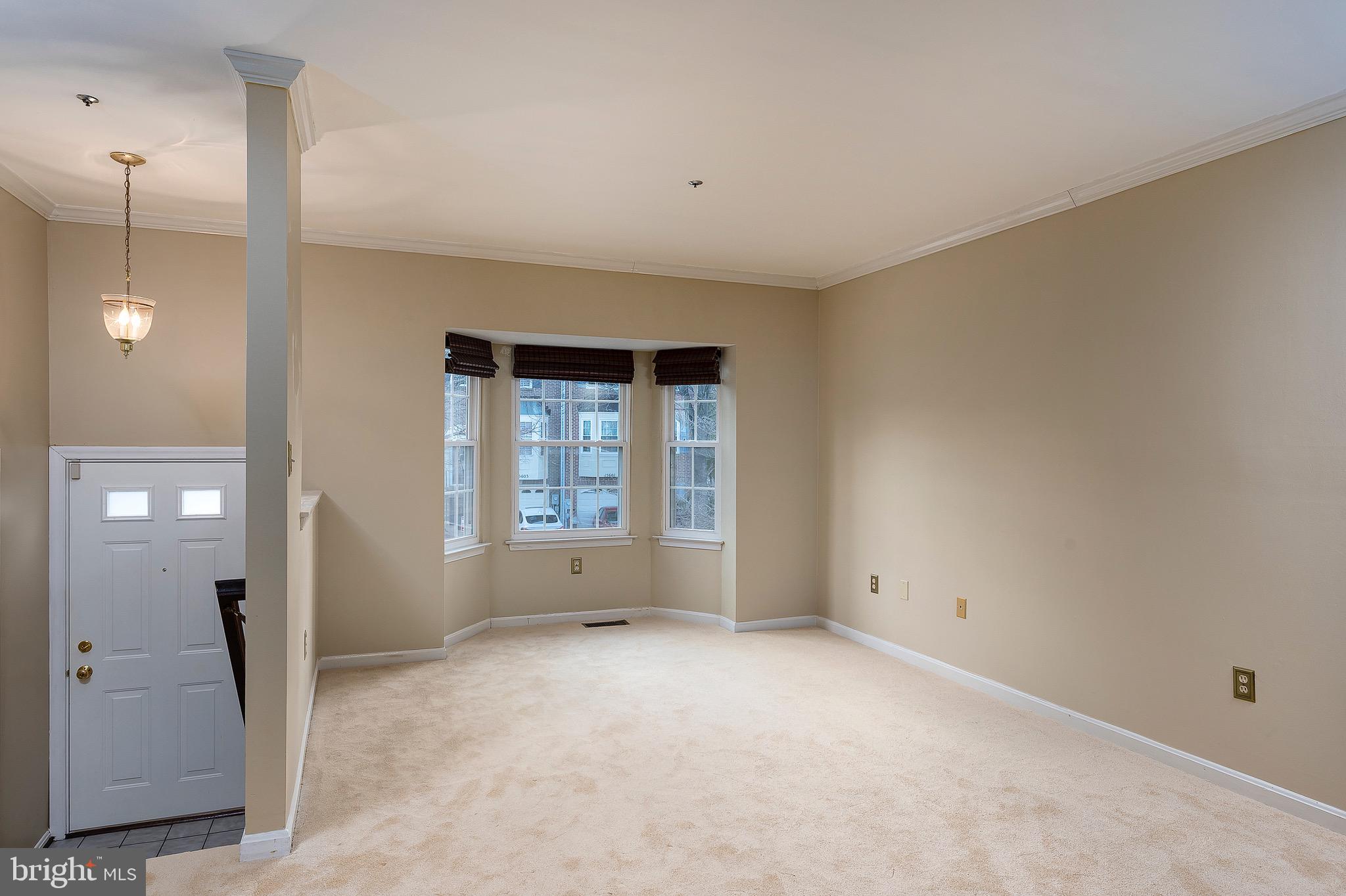 ESSINGTON - Residential