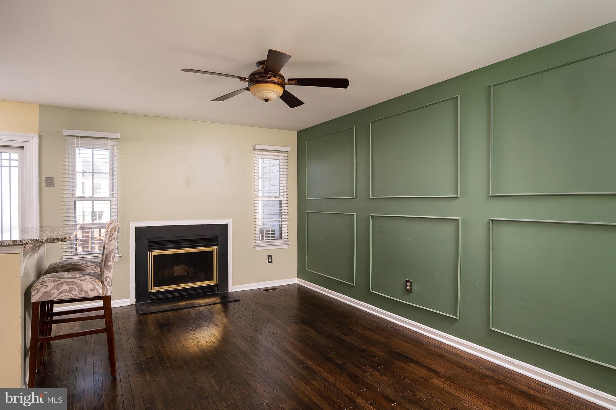 ESSINGTON - Residential