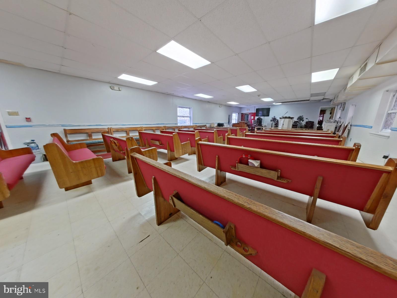 FRANKLINVILLE - Commercial Sale