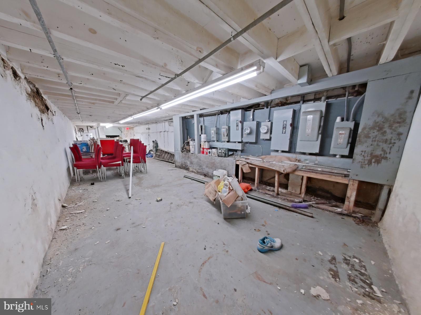 FRANKLINVILLE - Commercial Sale